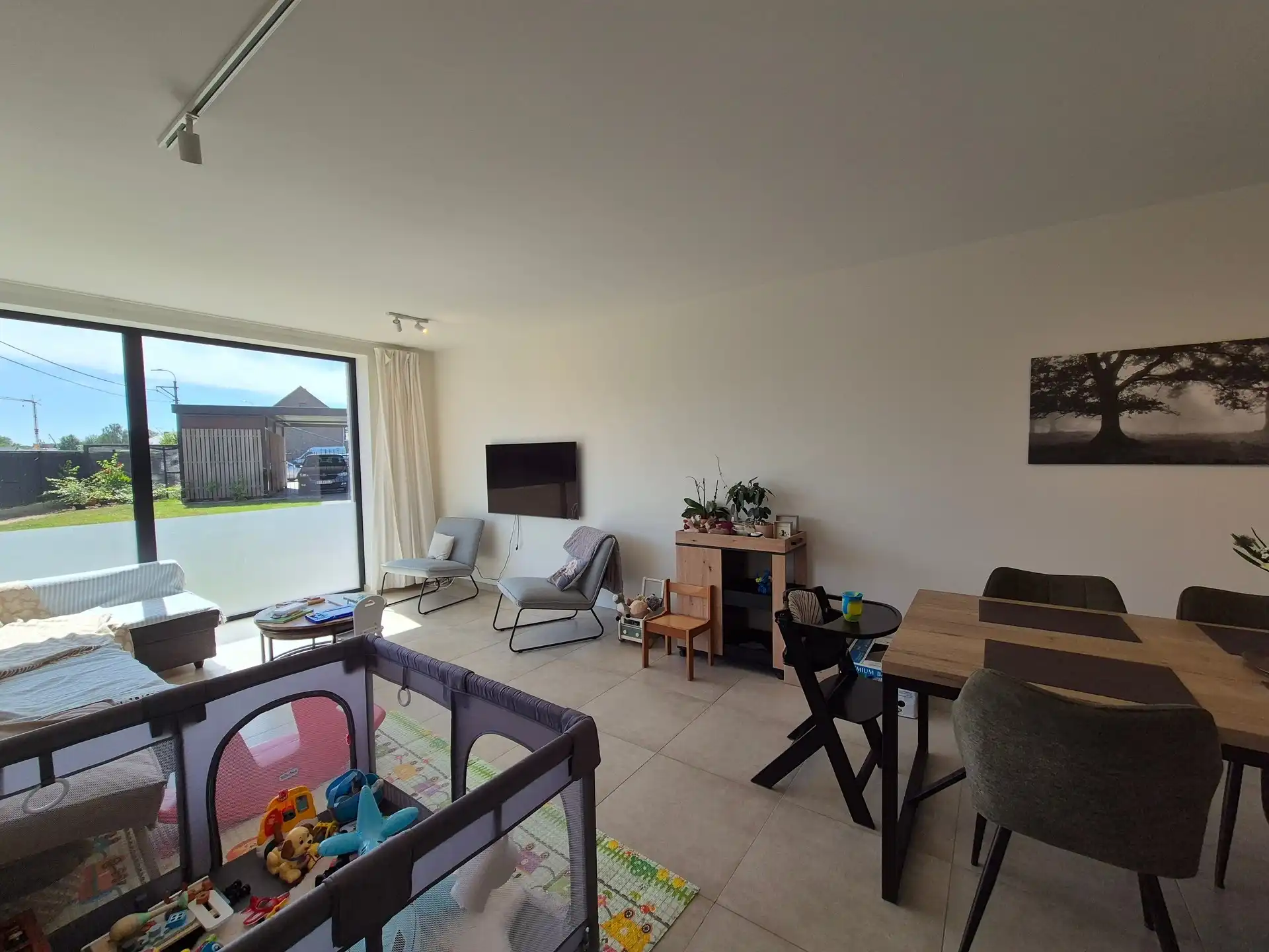 Prachtige gezinswoning met 5 slaapkamers foto 4