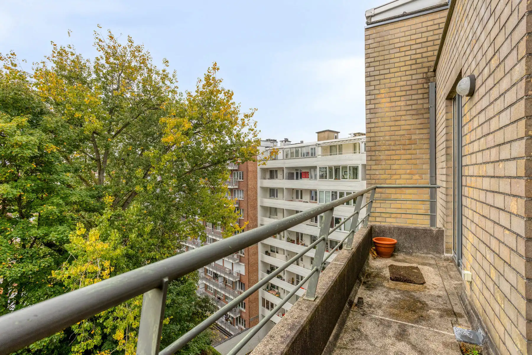 APPARTEMENT 7DE VERDIEPING + ONDERGRONDSE AUTOSTAANPLAATS foto 15