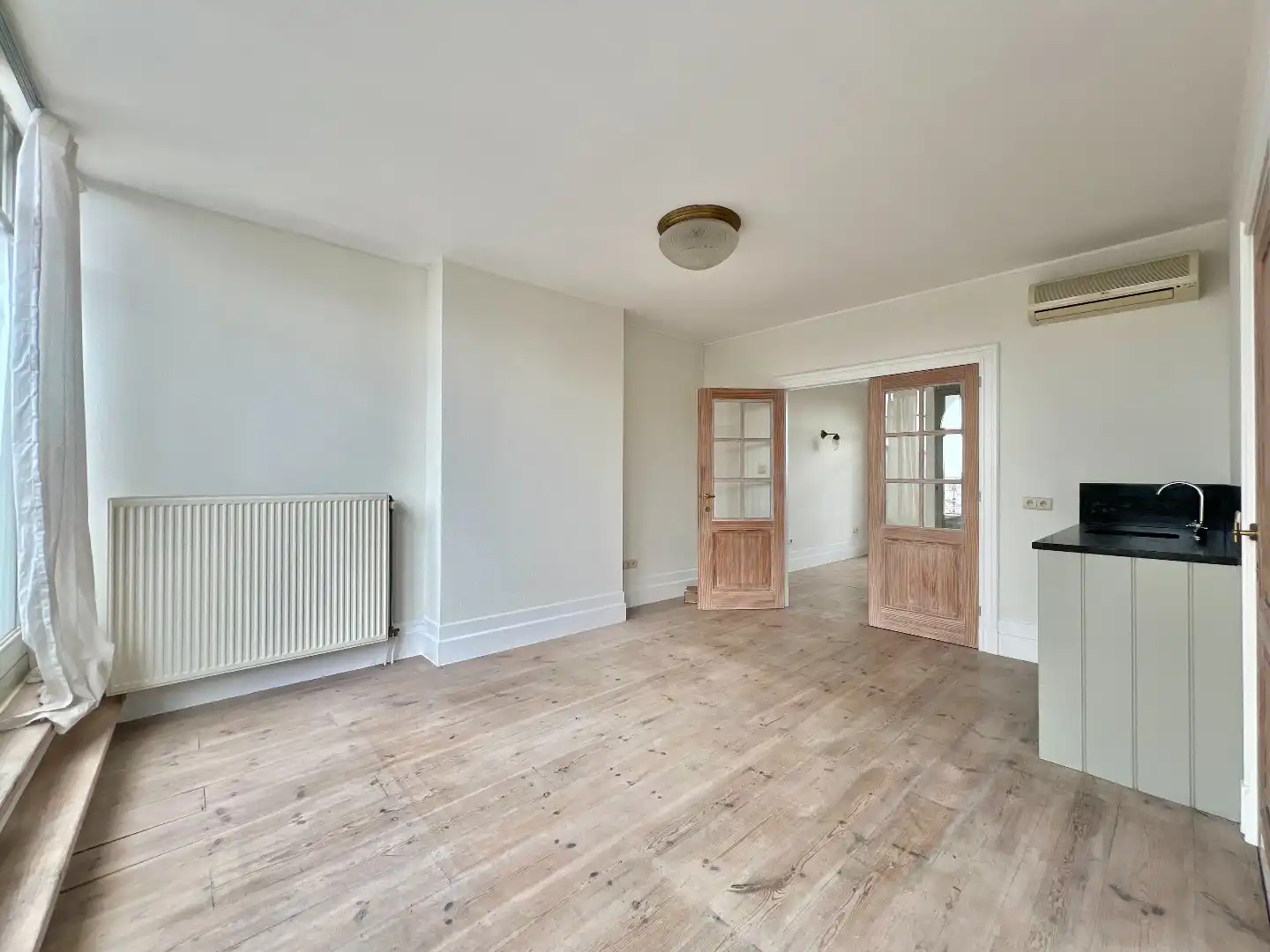 Uniek penthouse met 4 slaapkamers en ruim privéterras in Zurenborg foto 5