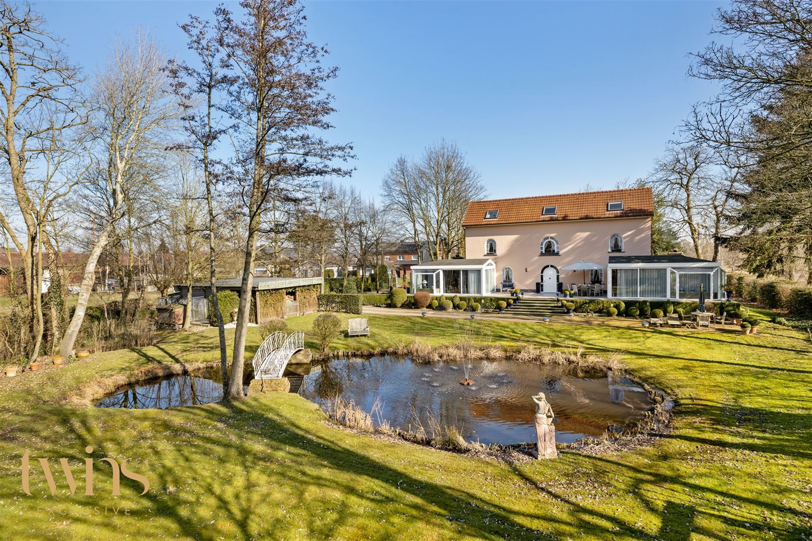 Imposant Landhuis op een Perceel van 6607m² te Grembergen foto 3