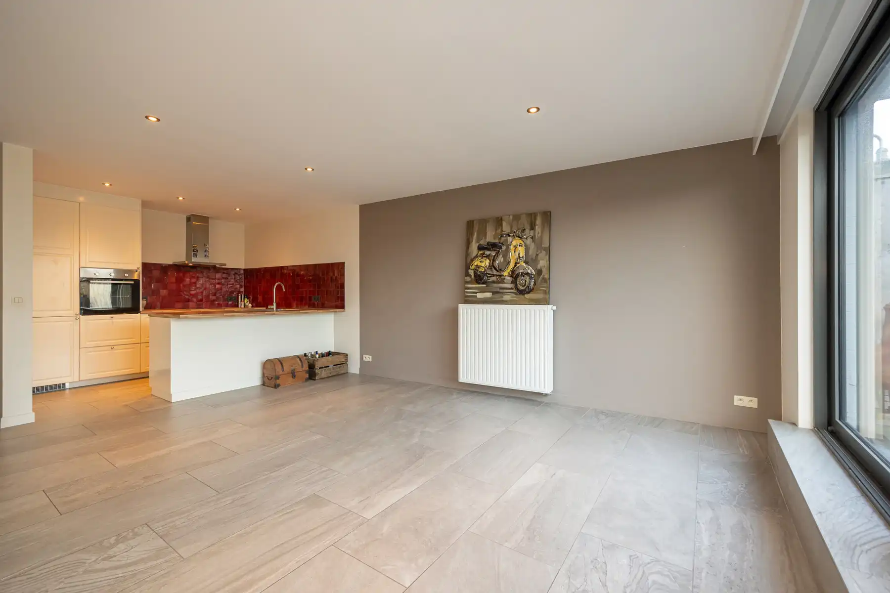 Veelzijdige handelszaak met woonst en topzichtbaarheid foto 22