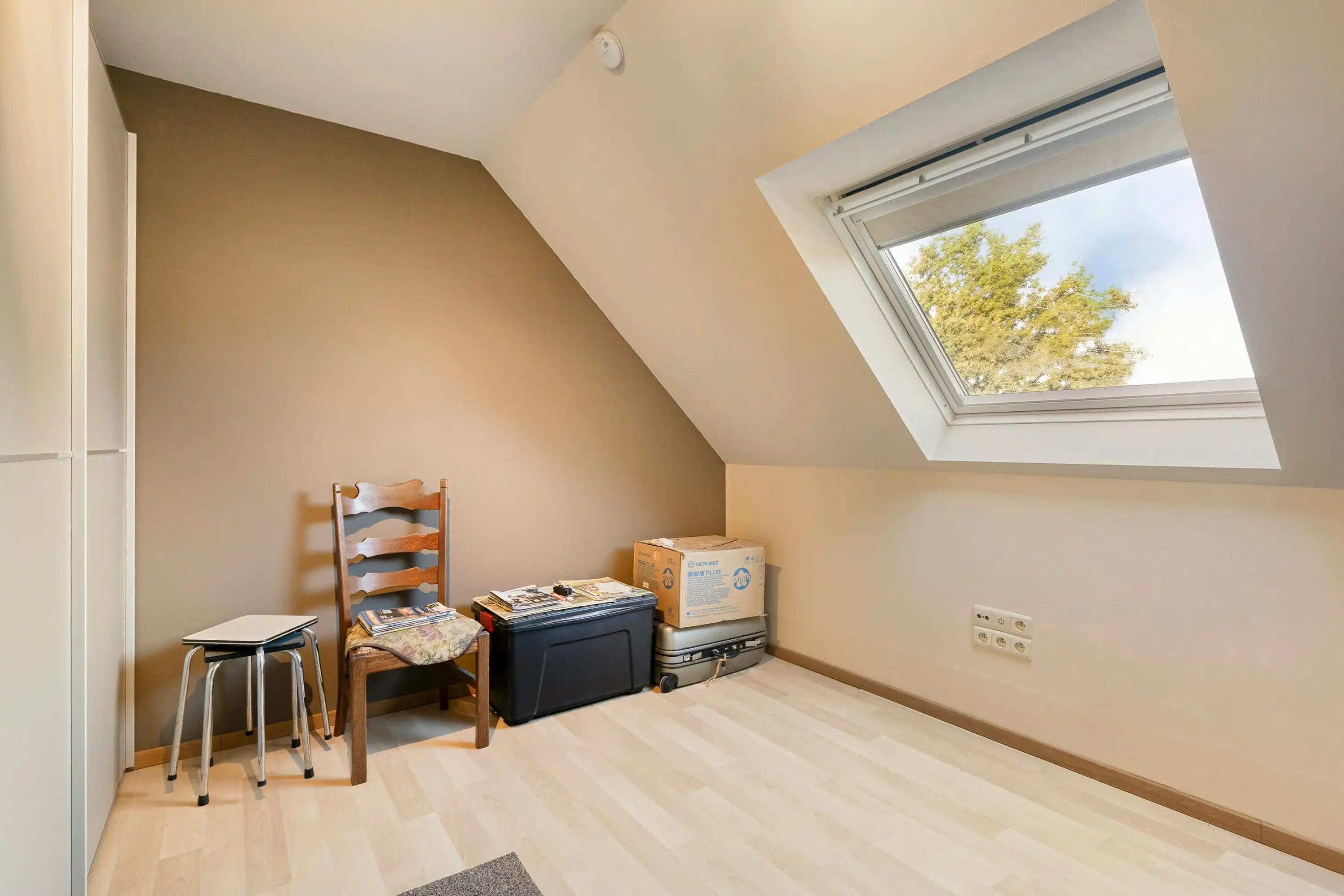 Instapklaar huis met 3 kamers te koop in Oudenaarde foto 12
