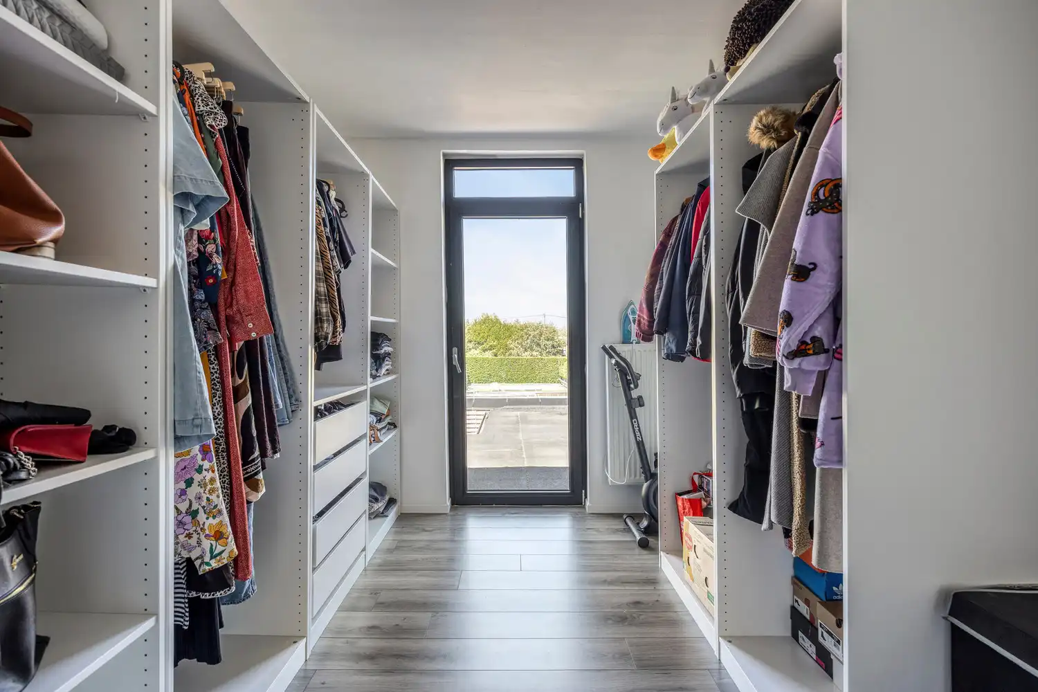 INSTAPKLARE WONING MET 3 SLPKS TE DIEST! foto 23