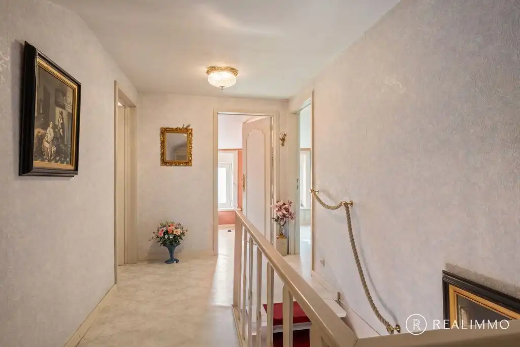 Charmante woning in een rustige straat in het centrum van Helkijn! foto 12