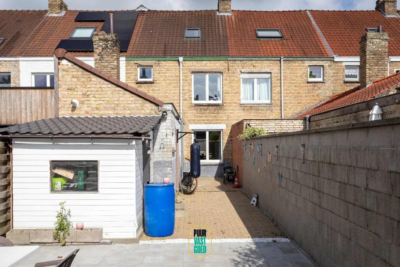 Charmante gezinswoning met 4 slaapkamers op een uitstekende ligging in Sint-Andries. foto 10