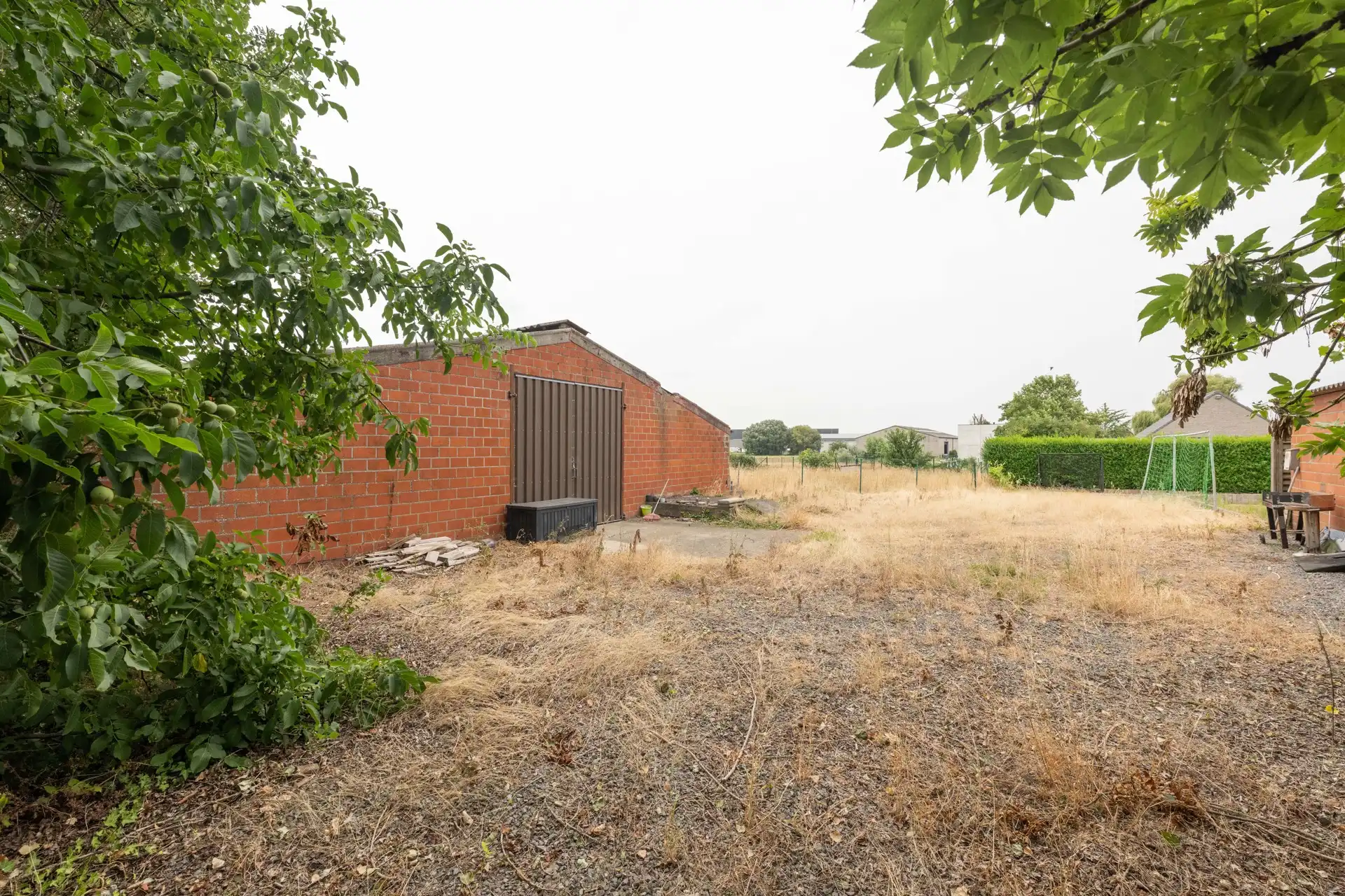 Te slopen LANDELIJK gelegen woning op een perceel van 815 m² in WIELSBEKE foto 4