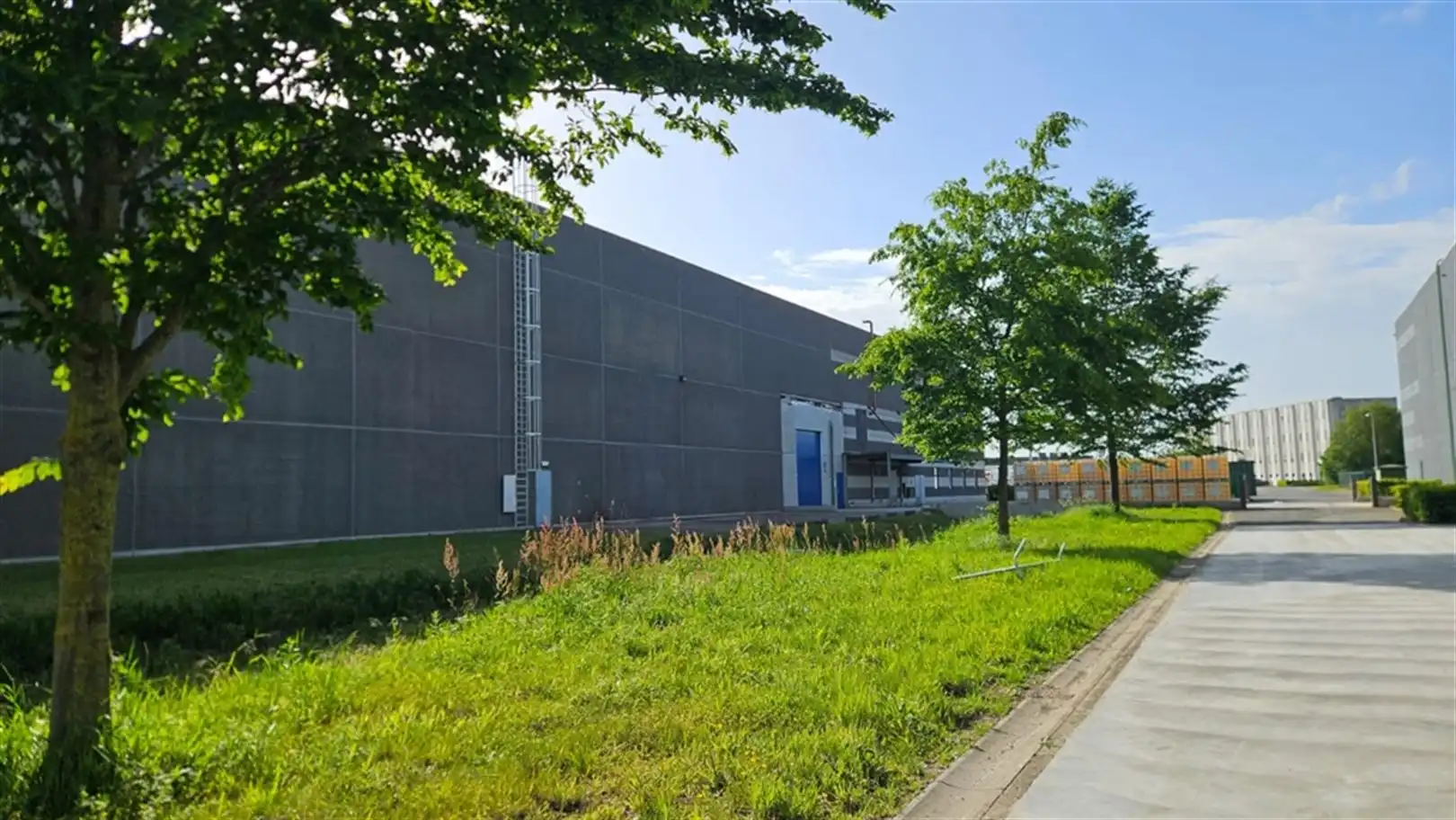 Logistiek op zichtlocatie langs E17 foto 6