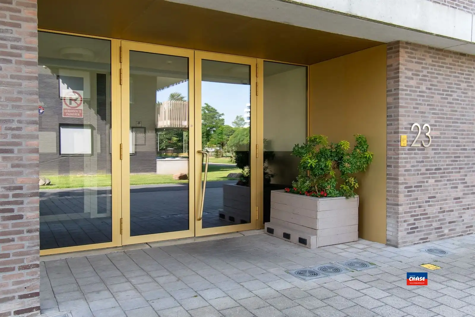 Knap nieuwbouwapp. met 2 slpks + autostpl foto 16