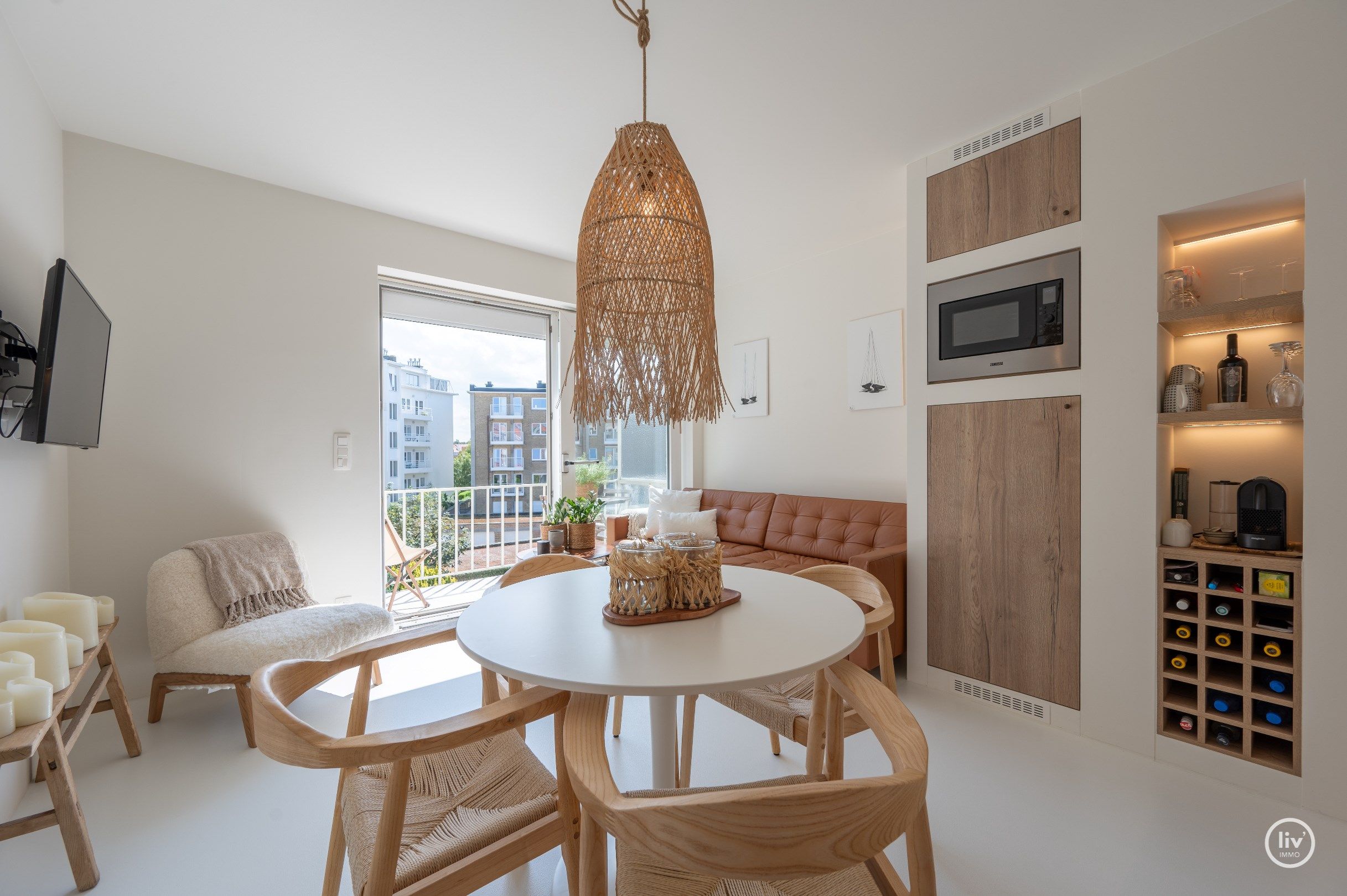 Gerenoveerd ibiza stijl appartement met 1 slaapkamer centraal gelegen op de Zoutelaan te Knokke.  foto 6