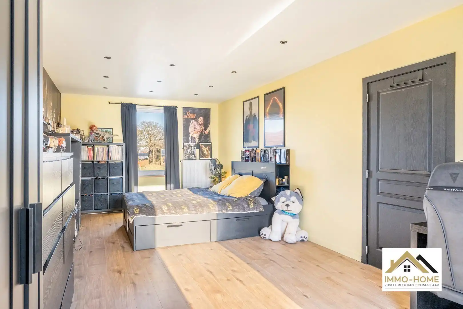 Ruime vrijstaande woning met ruime winkelruimte voor tal van mogelijkheden!  foto 25