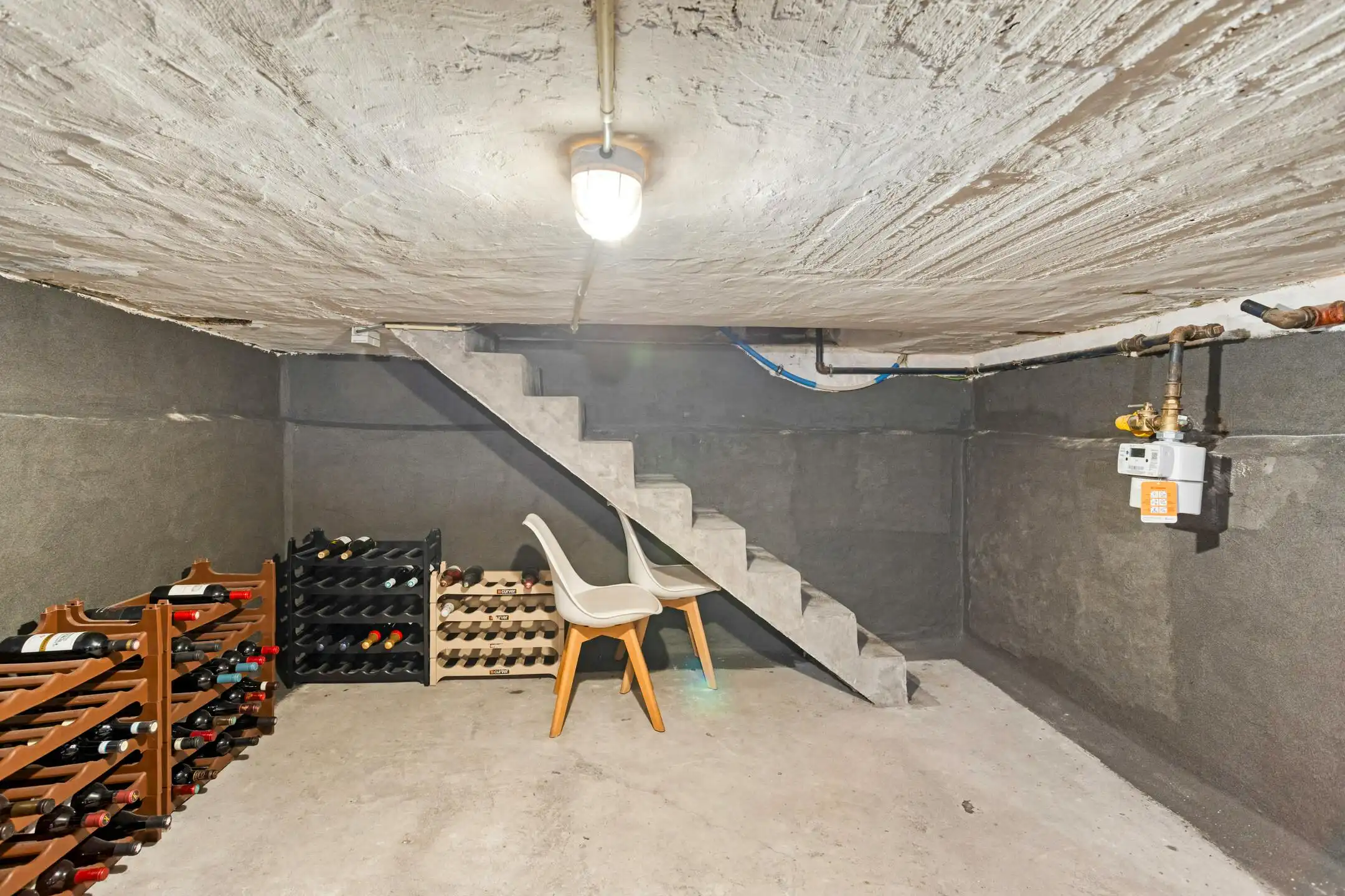 Instapklaar huis in het centrum van Waregem met 5 kamers foto 29