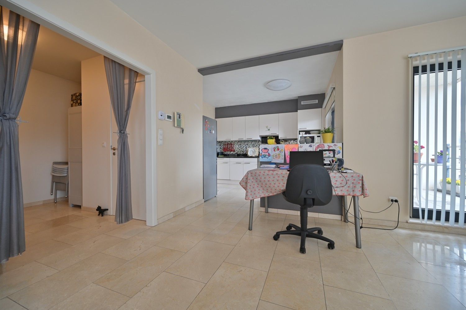 Modern, instapklaar appartement (137 m²), gunstig gelegen aan de rand van het centrum van Bilzen foto 7