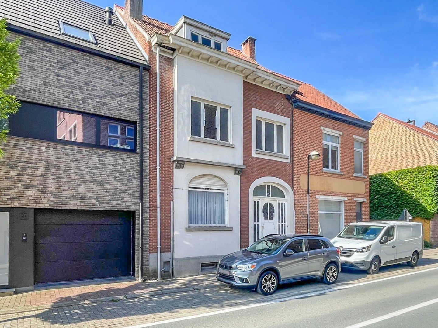 VOLLEDIG TE RENOVEREN KARAKTERWONING ! foto 2