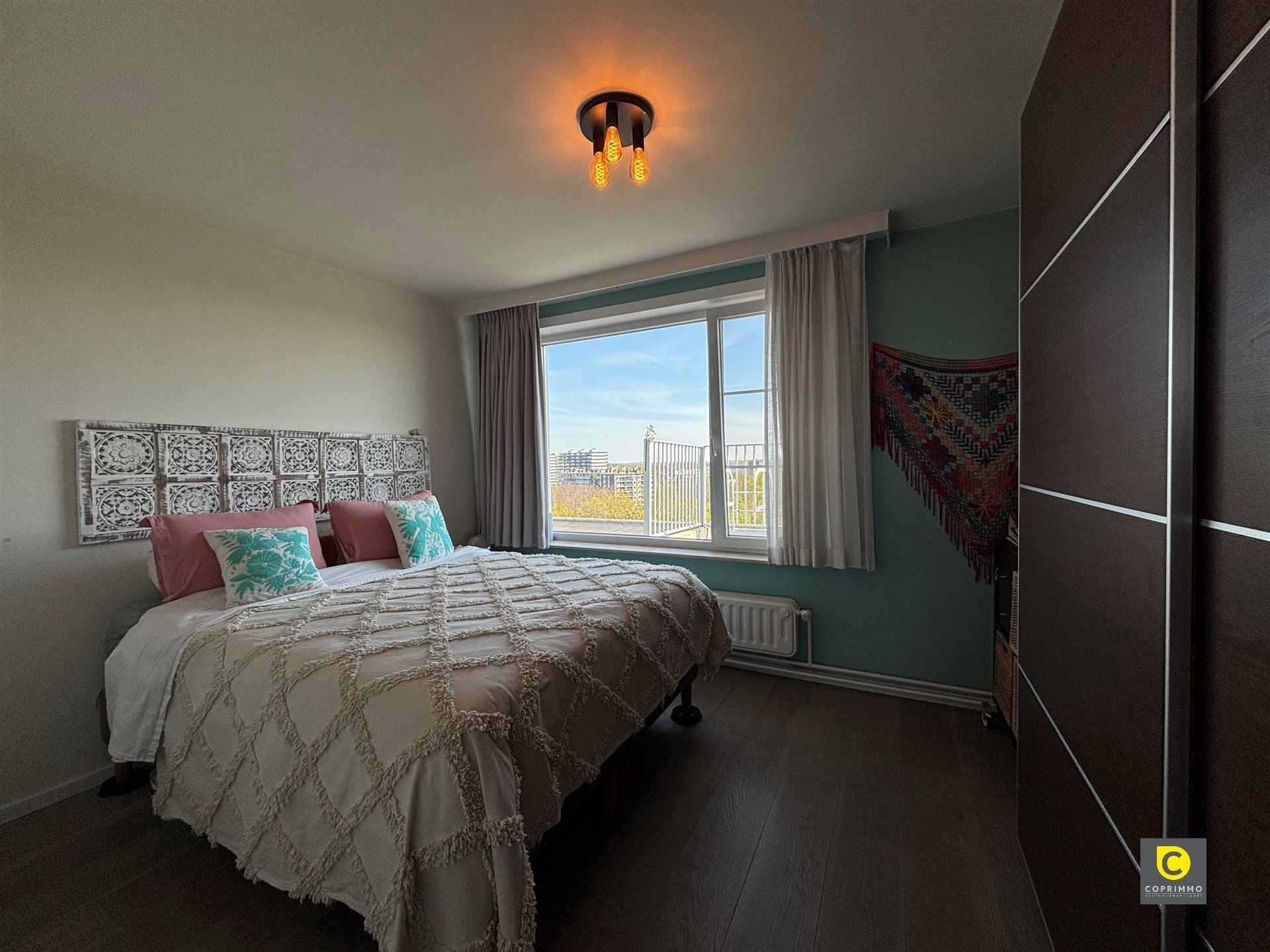 GEMEUBELD dakappartement met 2slp! foto 8