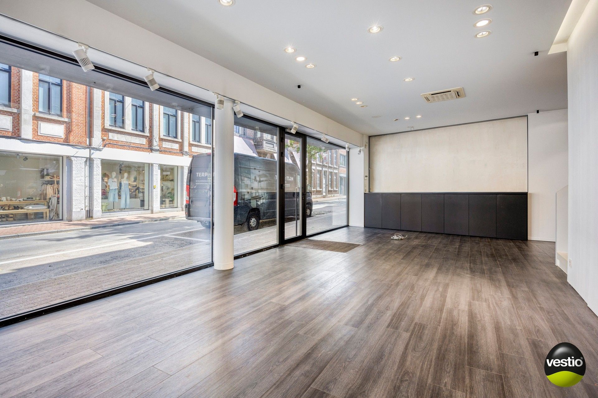 Architecturale opbrengsteigendom in hartje Hasselt - Aldestraat 54. foto 3