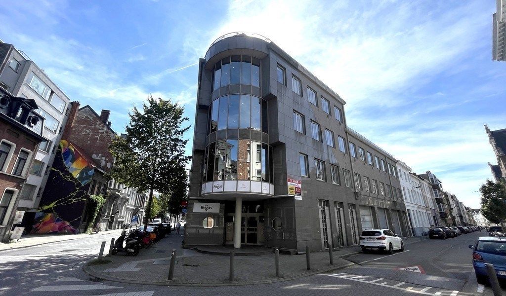 Kantoor met opslagruimte te huur in Harmoniewijk Antwerpen foto 16