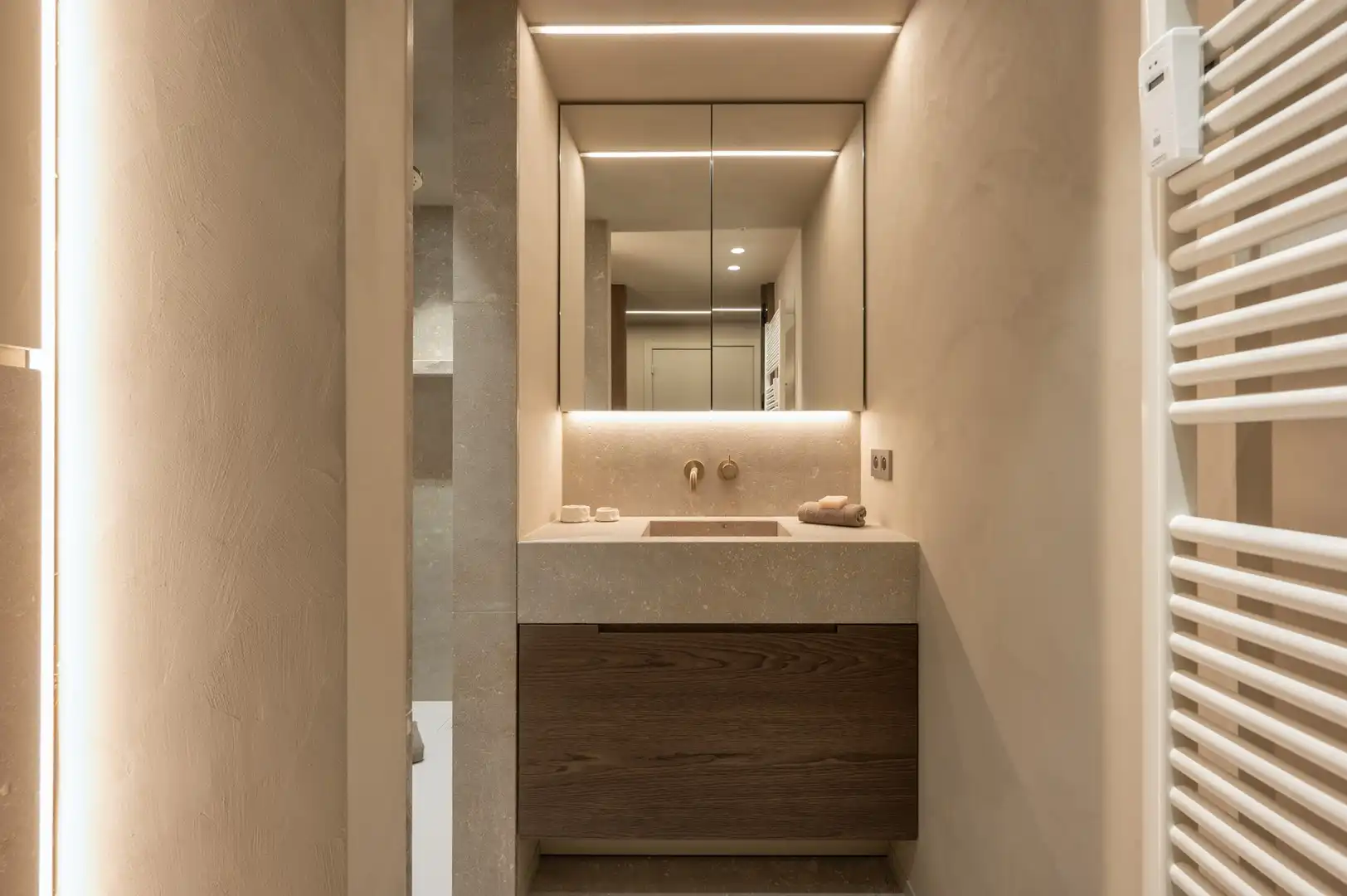 Luxueus gerenoveerd appartement met zijdelings zeezicht in hartje Knokke. foto 18