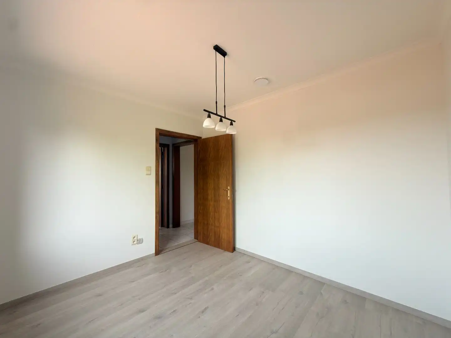 Appartement met drie slaapkamers in Opvelp foto 11