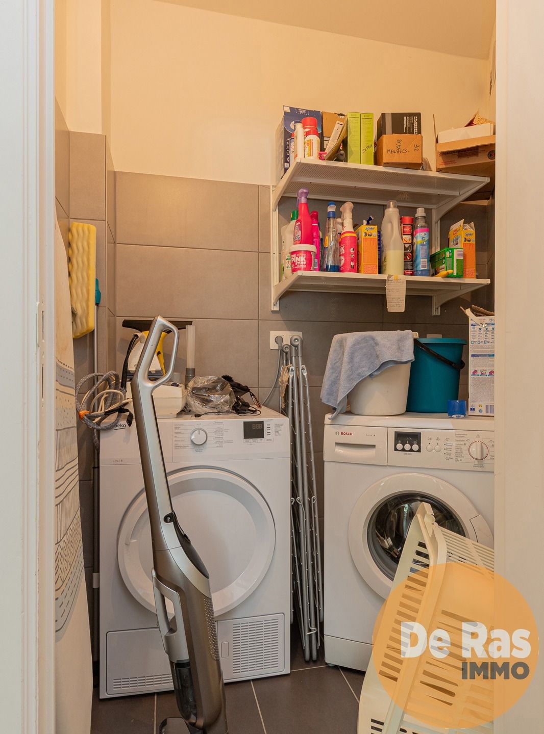 GENT - Instapklaar 4 slaapkamer appartement op 1ste verdiep foto 16