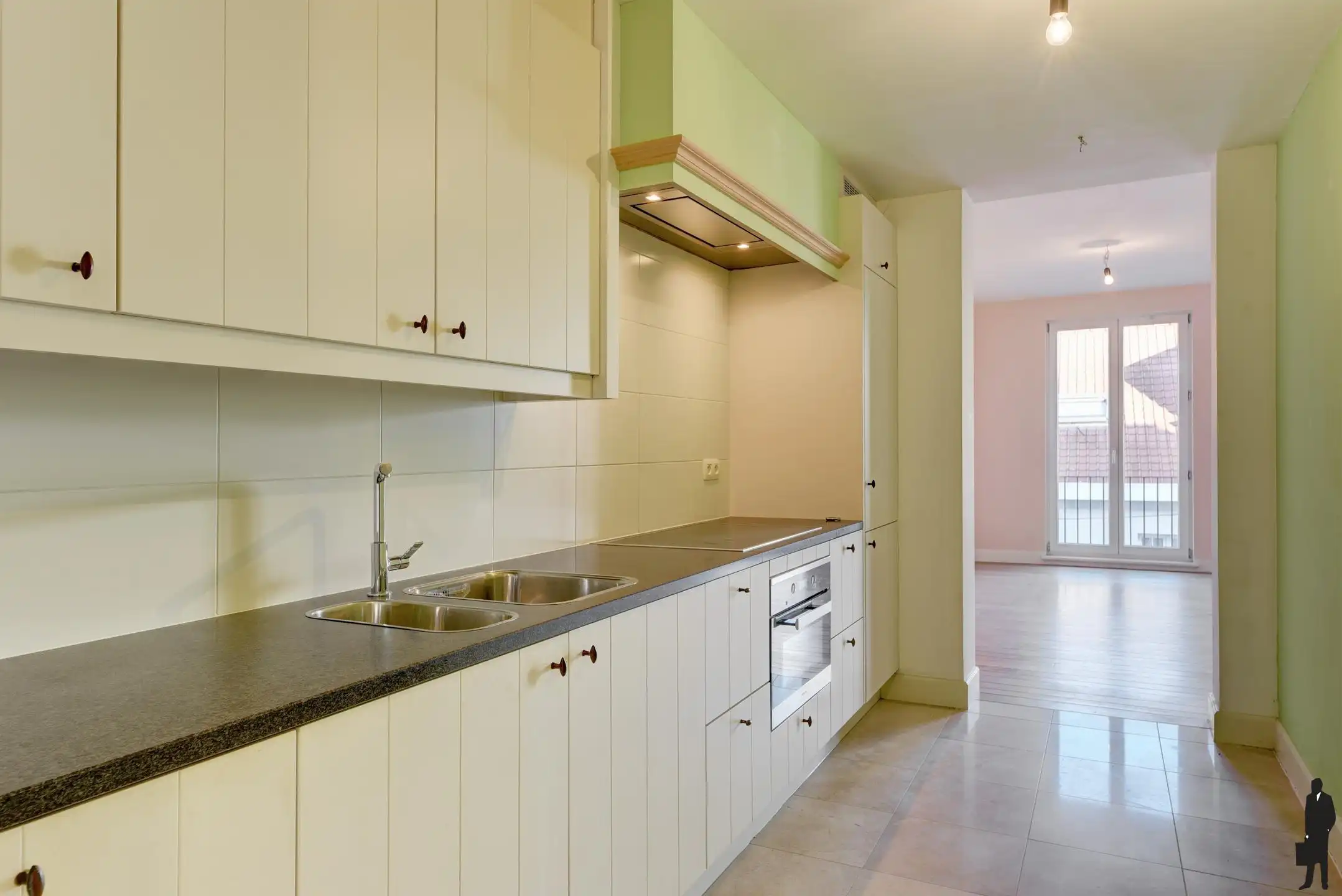 Serviceflat te koop foto 2