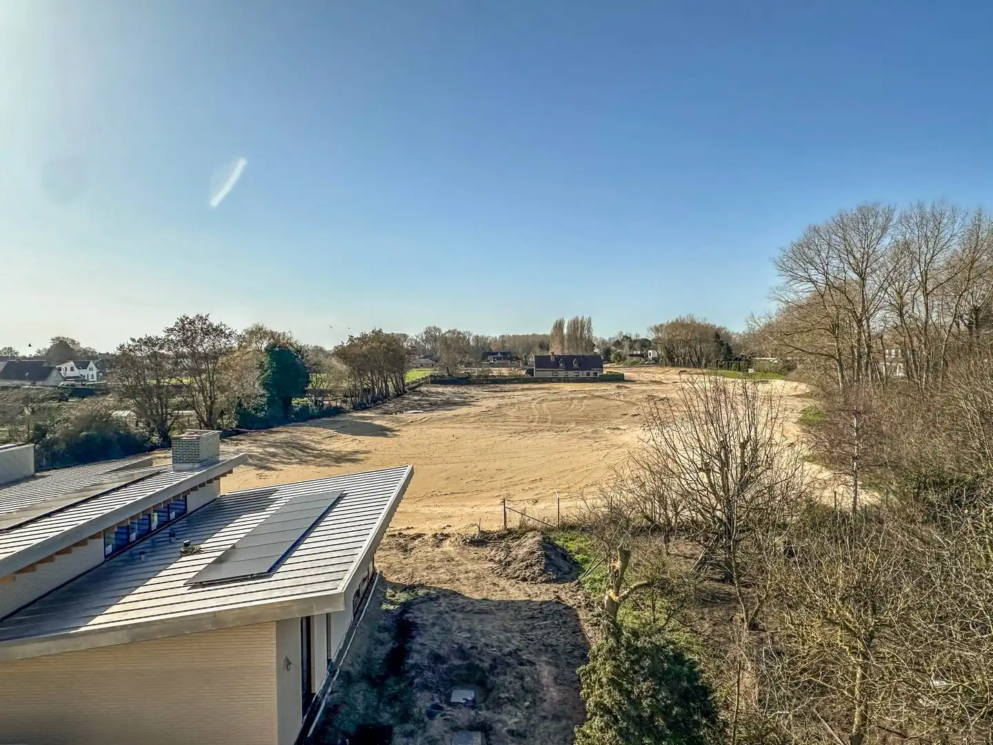 Luxe nieuwbouw appartement 115m² met groot zonneterras 23m² en zicht op de duinen. foto 3