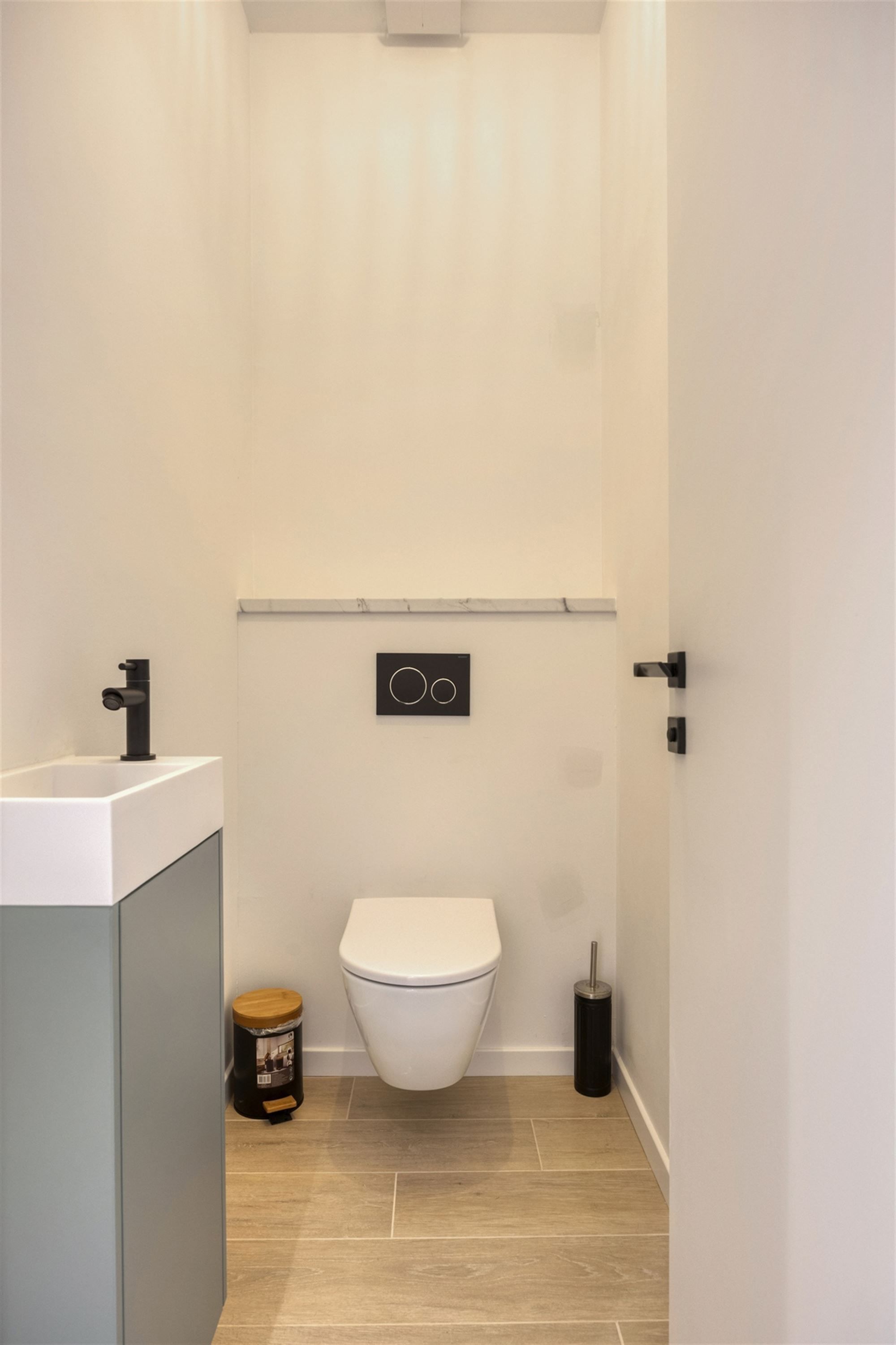 uniek gerenoveerde stadswoning met 4 slks en tuin foto 9