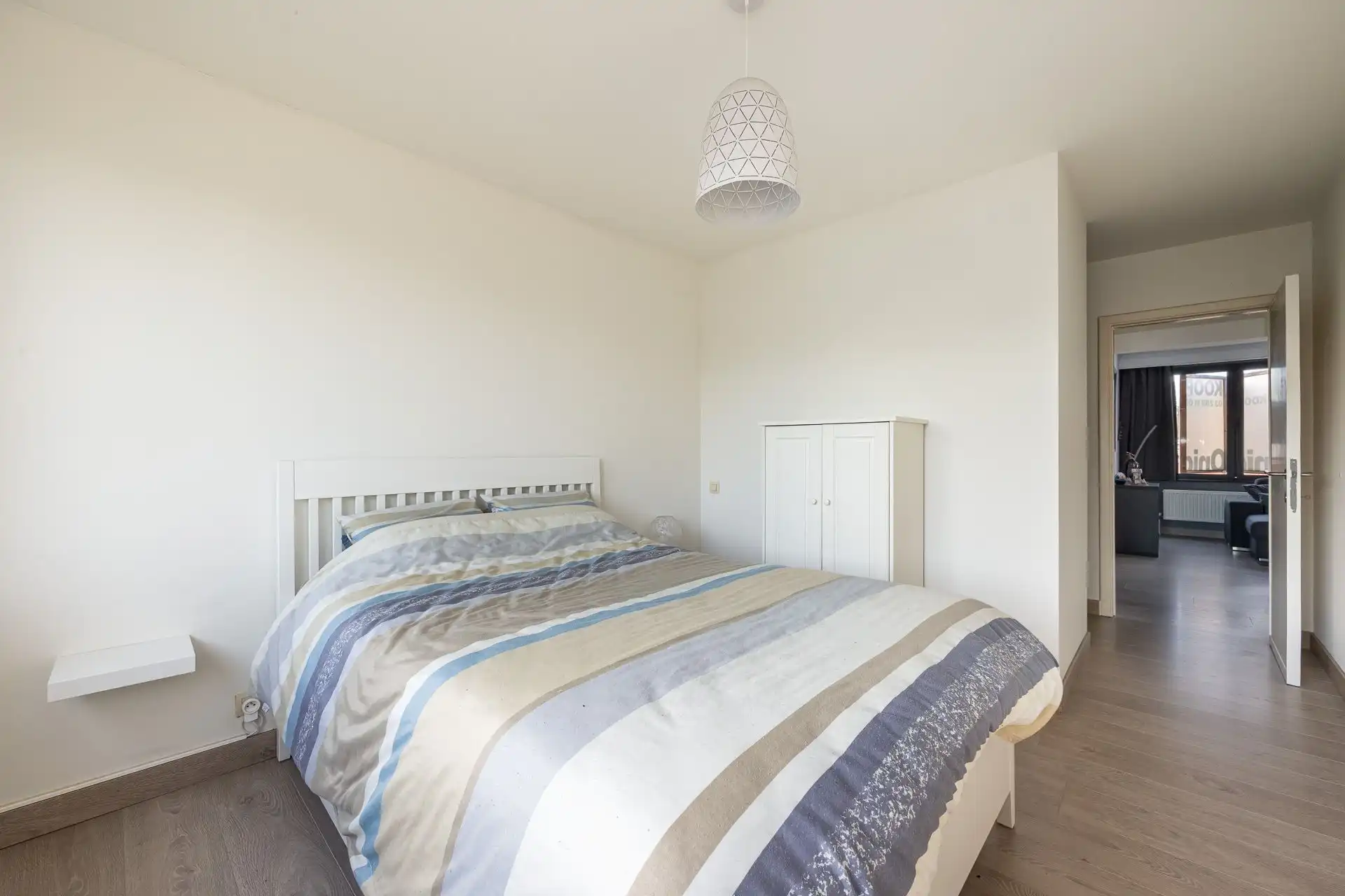 Instapklaar appartement met twee slaapkamers in Wilrijk foto 8