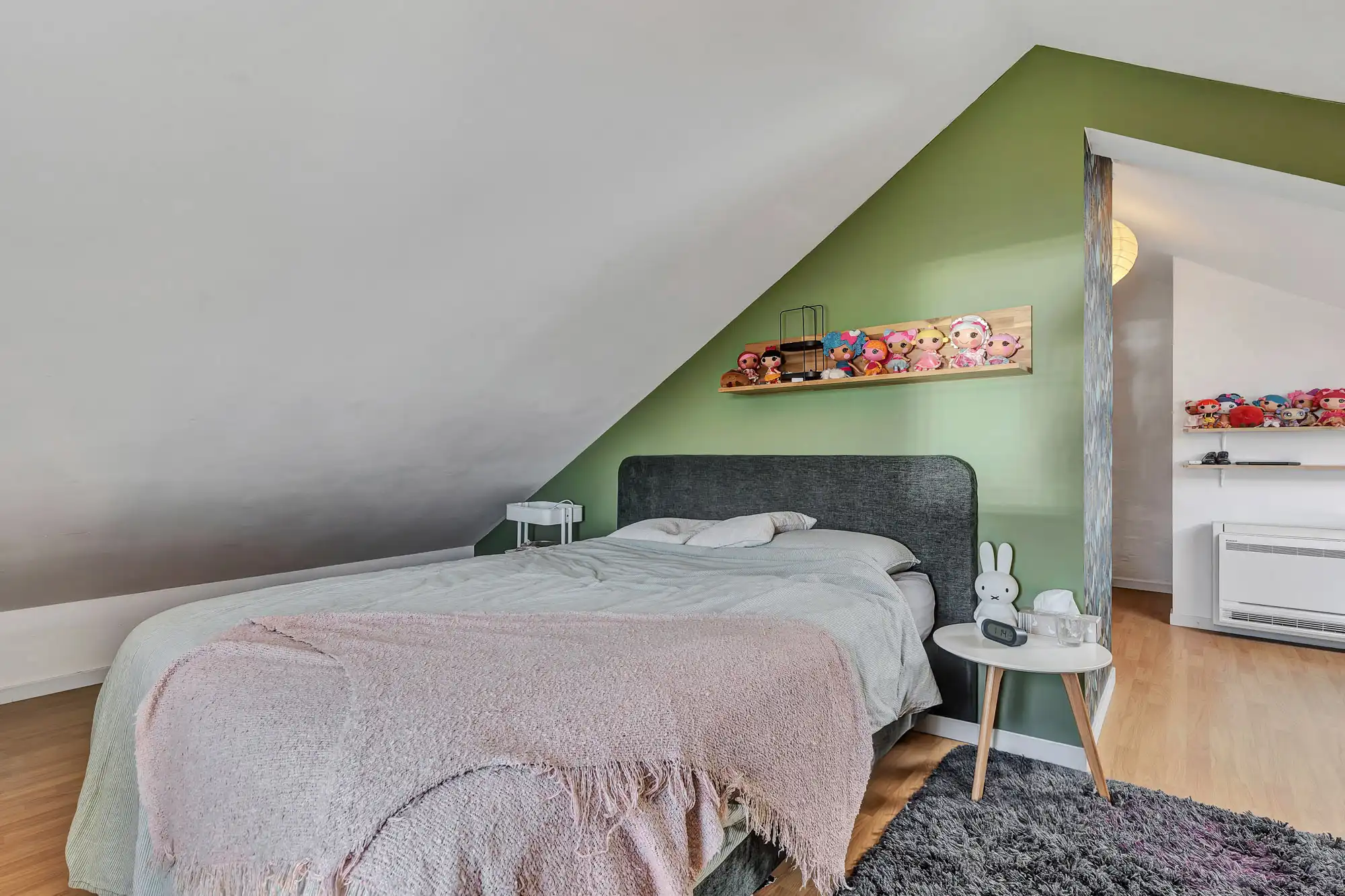 Instapklare halfopen bebouwing met lichtrijke aanbouw foto 13