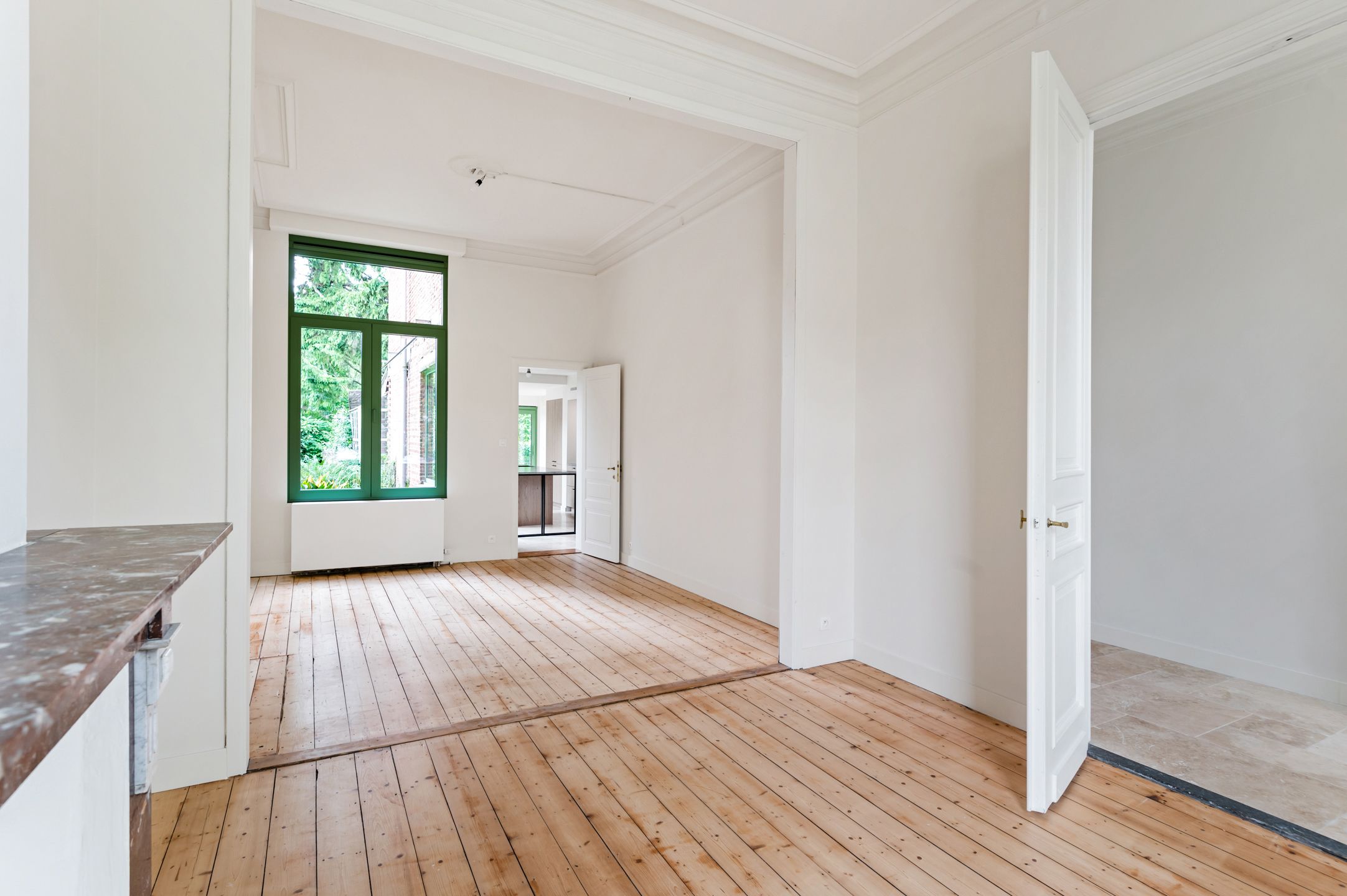 Volledig gerenoveerde herenwoning op een perceel van 770 m²  foto 5