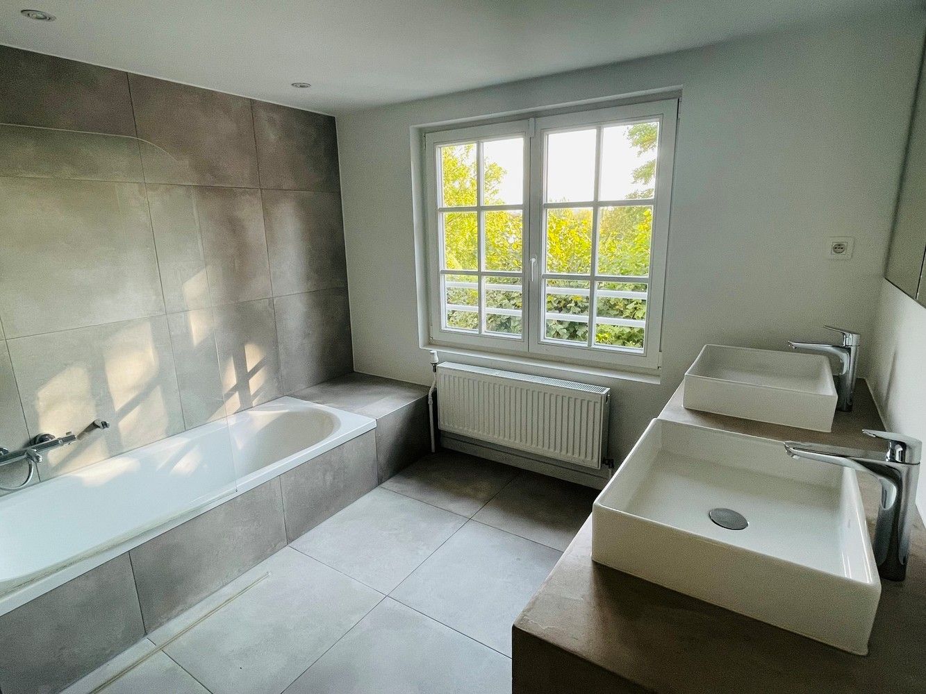 Villa met zonnige tuin in een rustige buurt foto 14