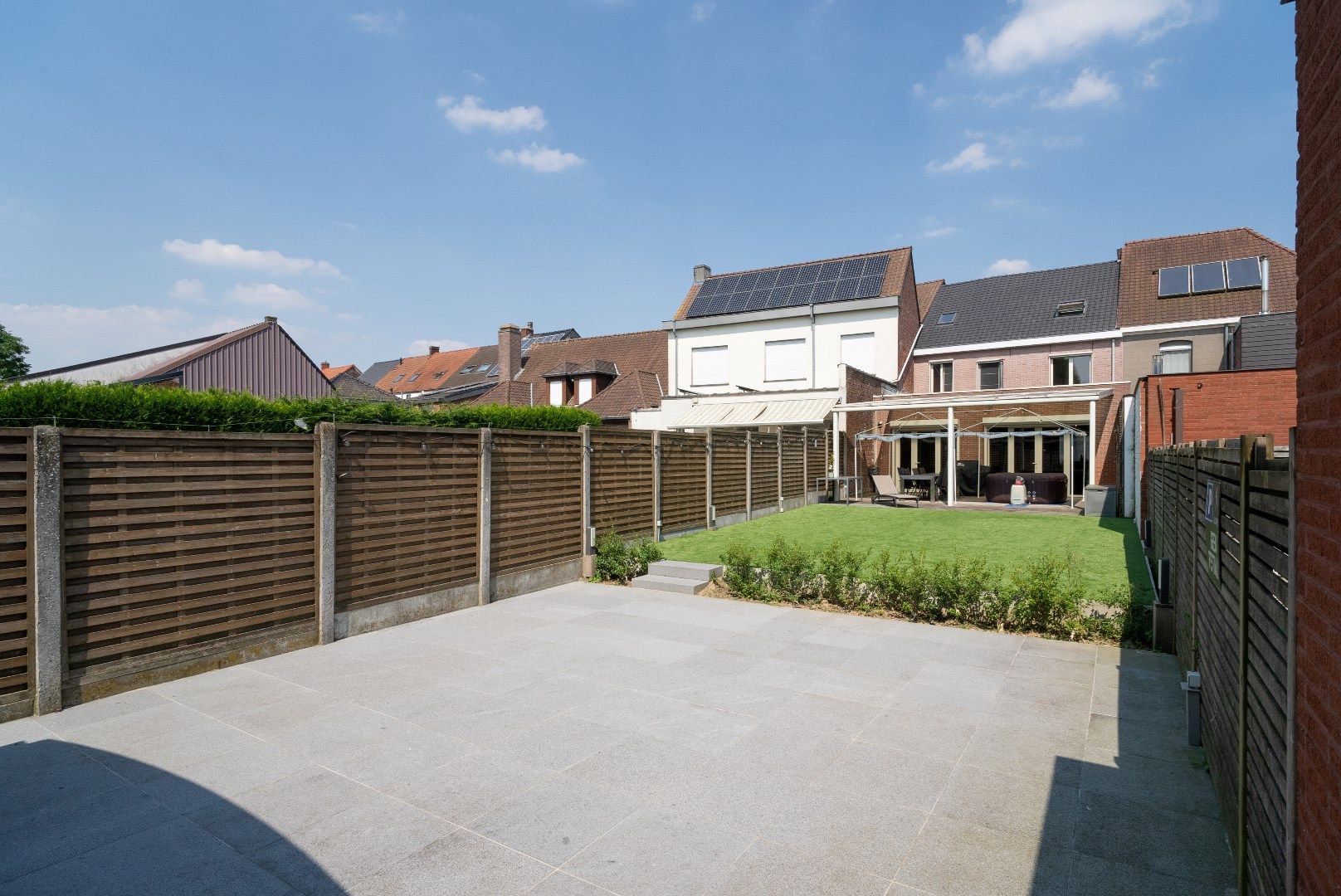 RUIME GERENOVEERDE WONING MET TUIN EN GARAGE foto 14