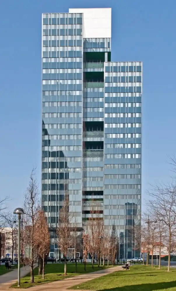 ZENITH: kantoren te huur vanaf 318m² foto {{pictureIndex}}