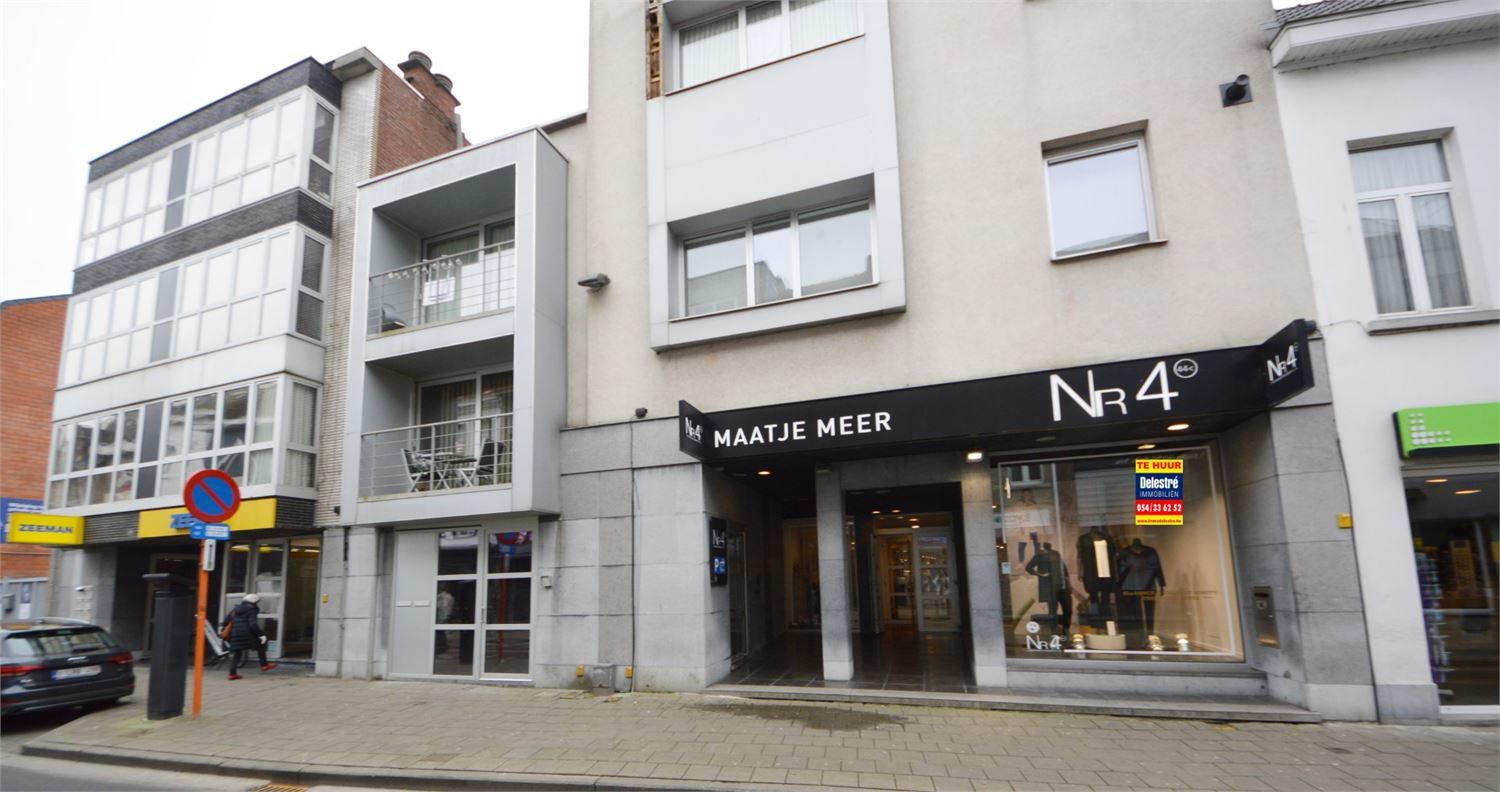 UNIEKE COMMERCIËLE OPP. 630 M2 MET PARKING NAAST ZEEMAN EN MULTIPHARMA foto 4