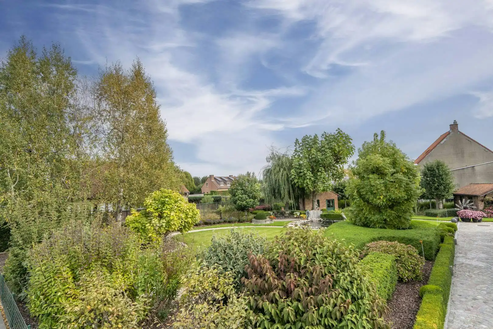 Residentieel gelegen bouwgrond (657m²) te koop in Wevelgem foto 2