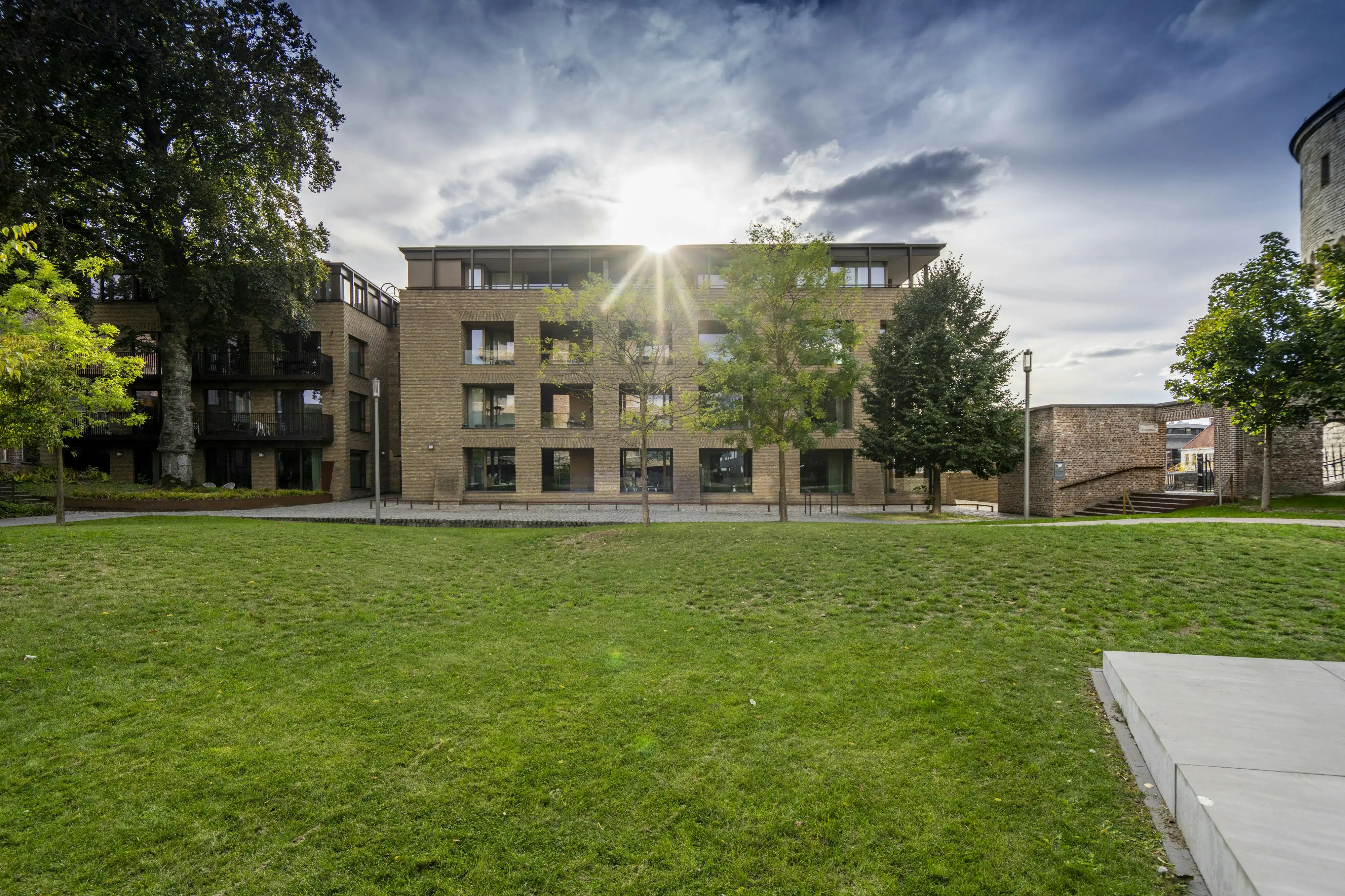 Luxueus appartement te koop in centrum Kortrijk! foto 14