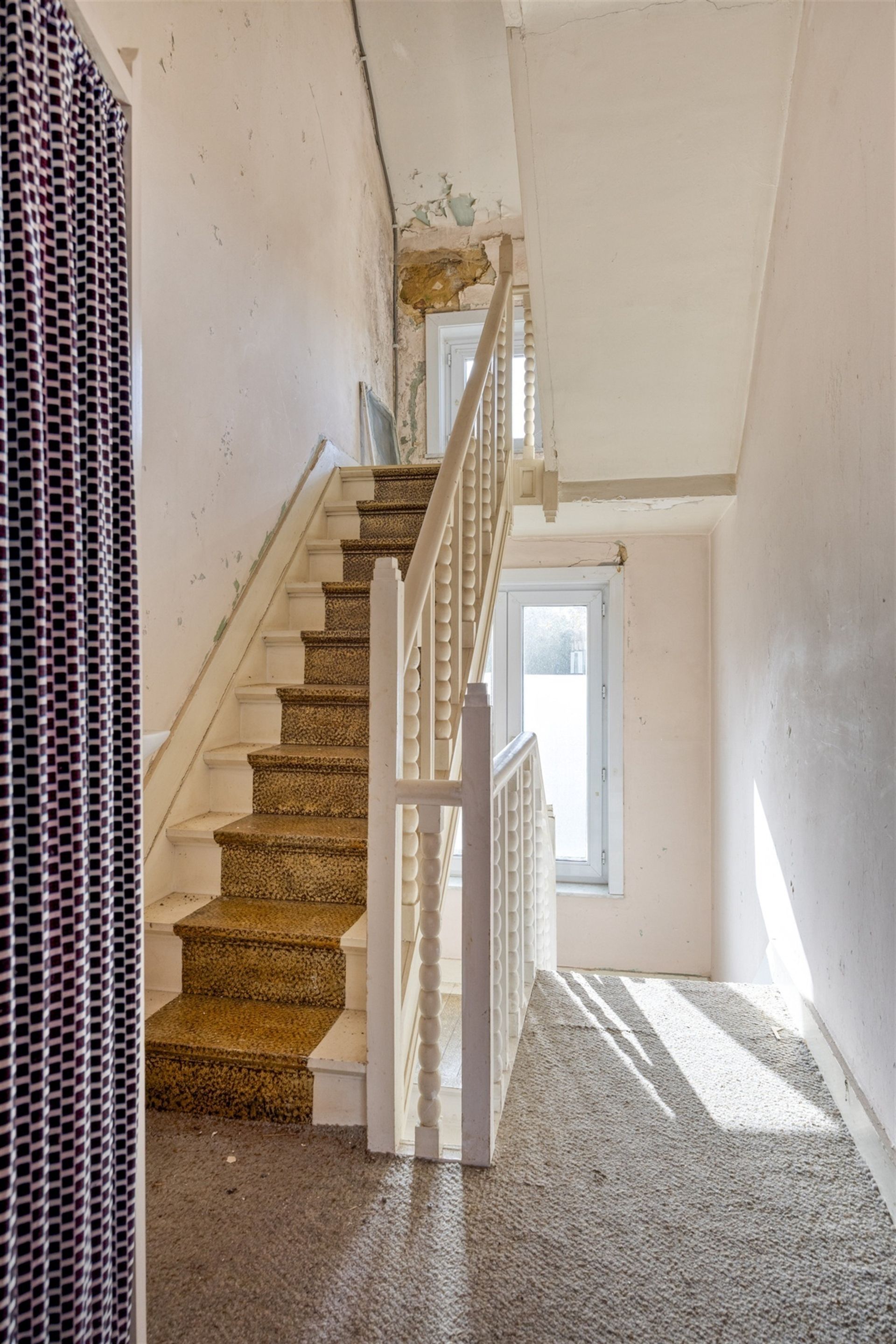 Te renoveren woning in centrum Mollem foto 18