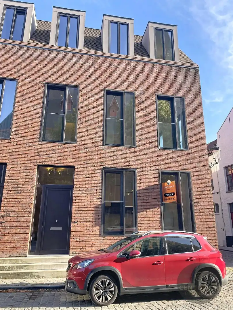 Woning met garagestaanplaats foto 22