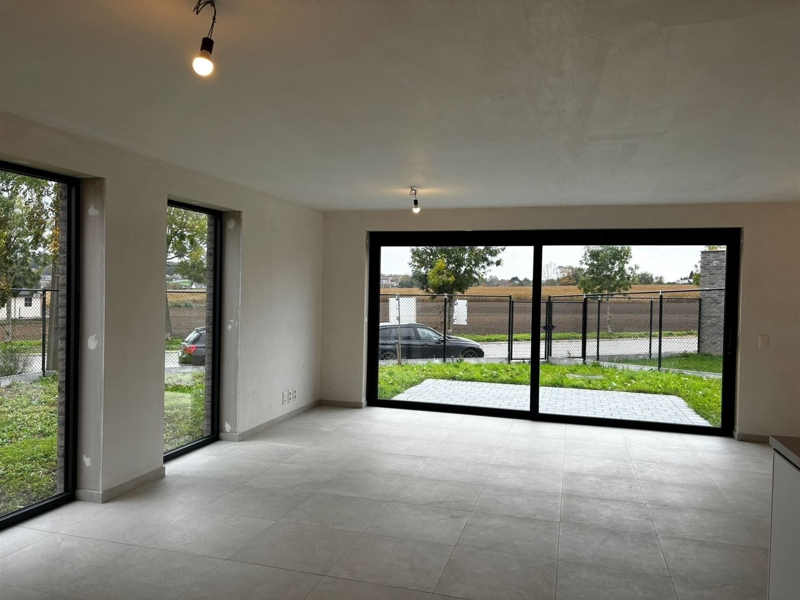 Nieuwbouw met 4 slaapkamers foto 3