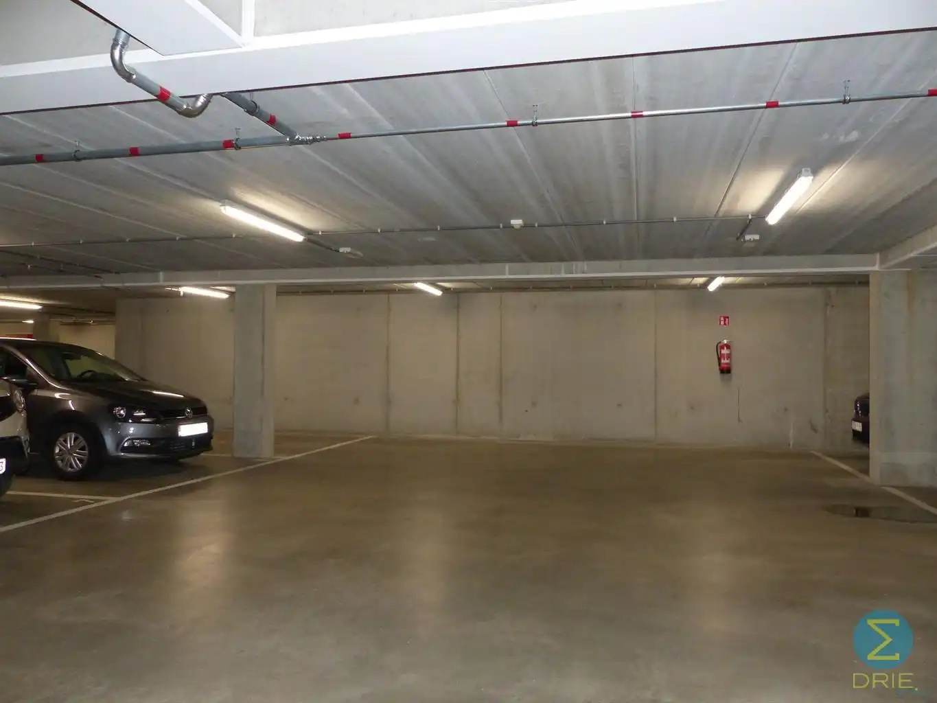 Parkeerplaats te koop foto 3