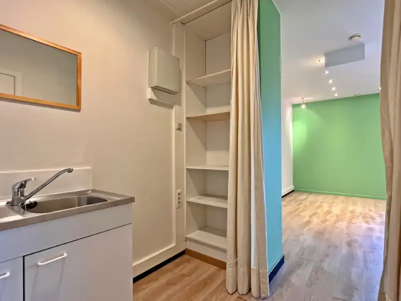 Handelsgelijkvloers op toplocatie in Oostduinkerke-bad foto 6