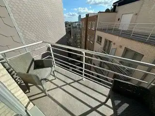 Res. Commodore - gemeubeld 2 slpk app. met terras en mogelijkheid tot huren van een garage ! foto 11