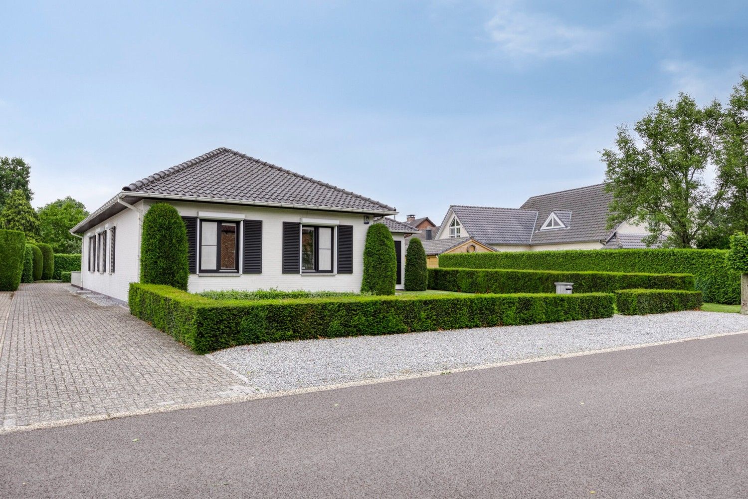 Klassiek landhuis met 4 slaapkamers, bureel en ondergrondse garage op prachtig perceel van 1000 m² nabij Lommel-centrum foto 37