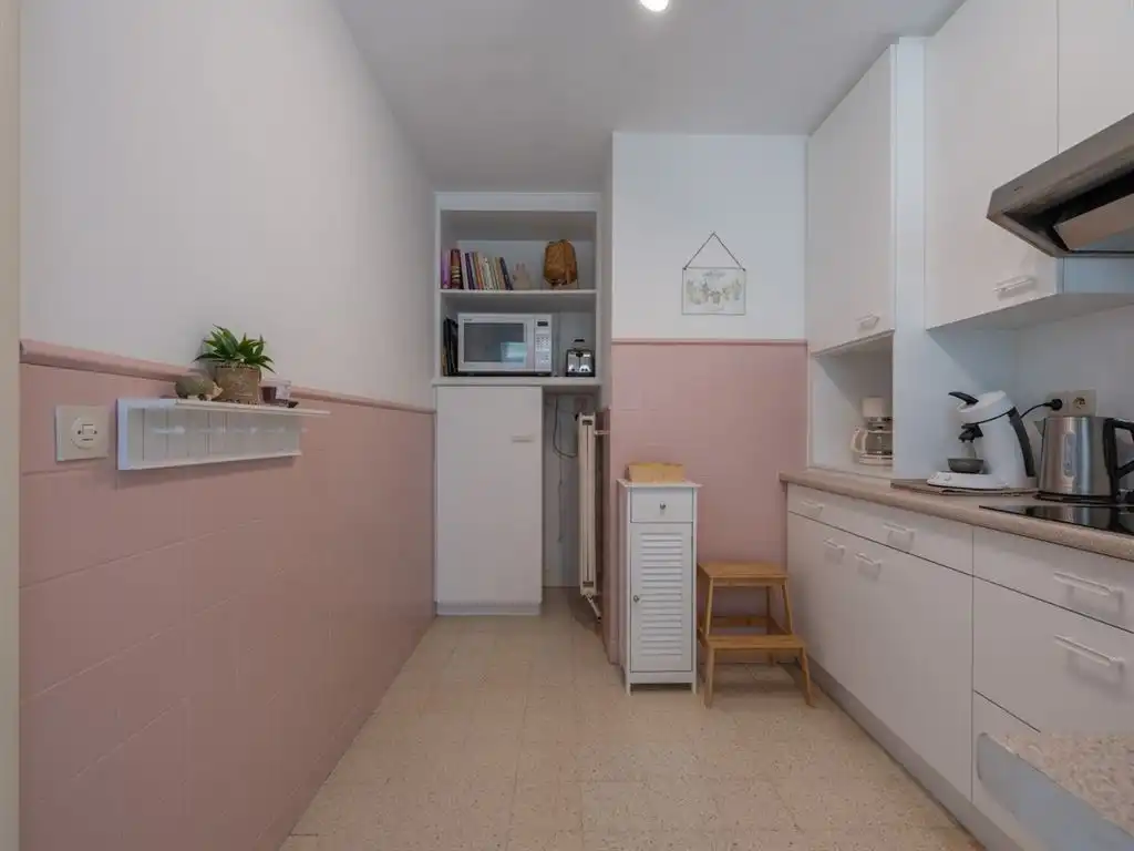 Instapklare, half-vrijstaande woning met inpandige garage foto 15