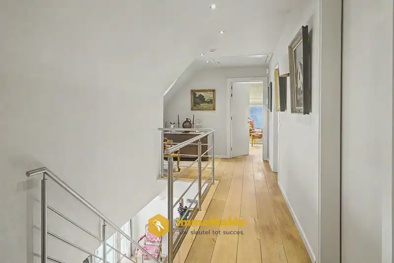 STIJLVOLLE VILLA OP 10.397m2 MET AANGELEGDE PARKTUIN - TE KOOP foto 15