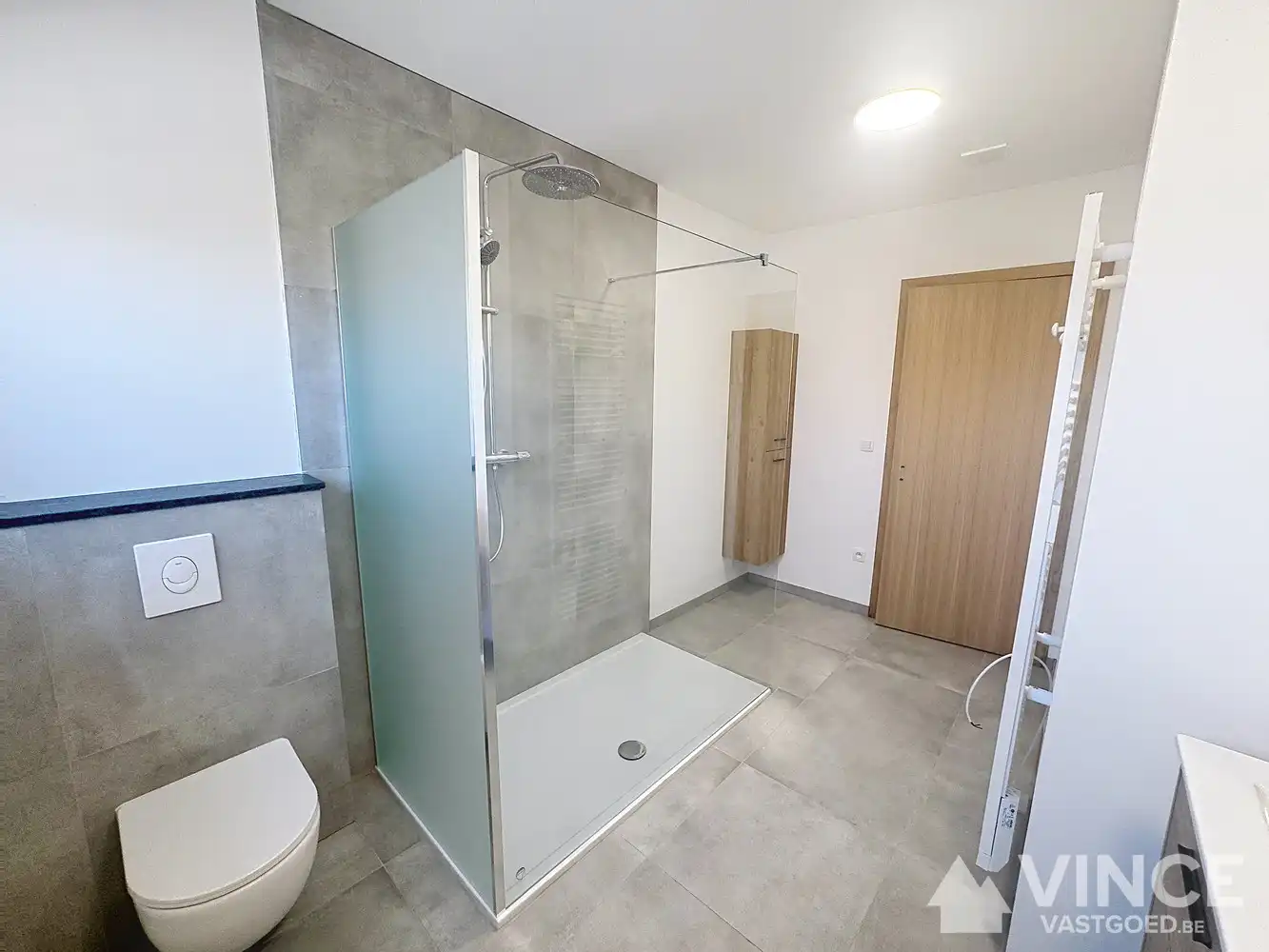 Nagelnieuwe woning met 3 slaapkamers in rustige wijk foto 17