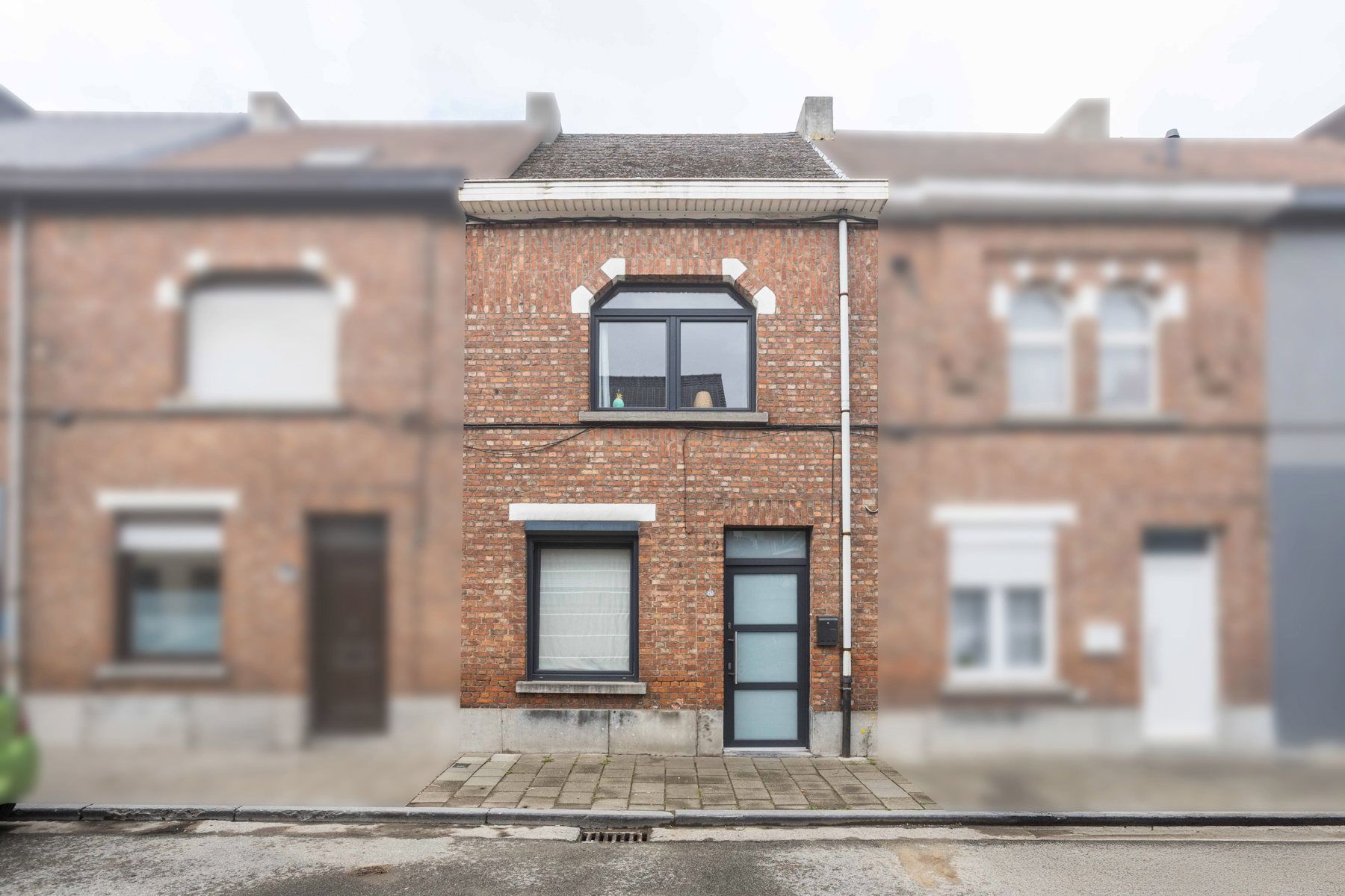 Hoofdfoto van de publicatie: Instapklare woning in het centrum van Aalst!
