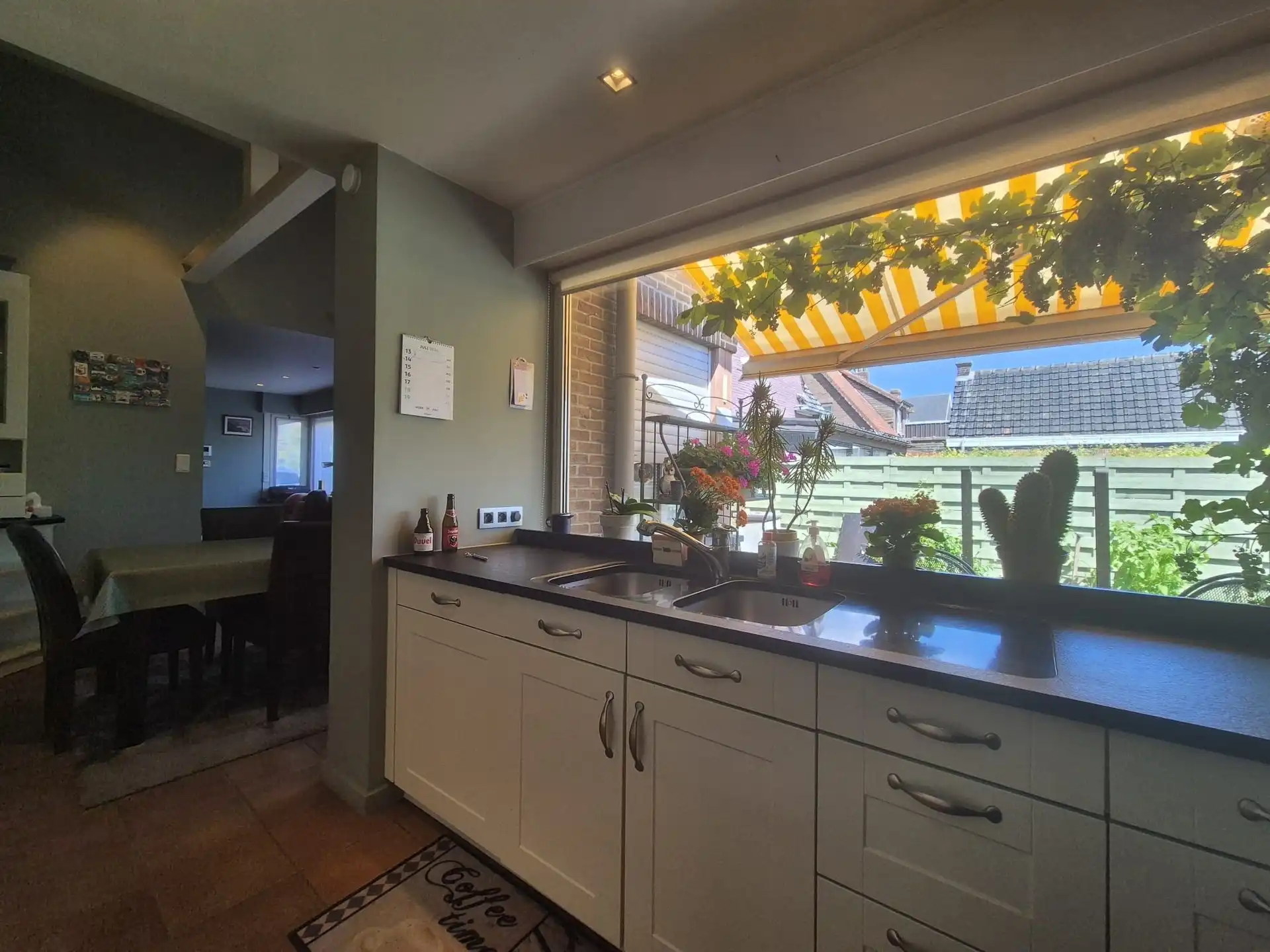 Gezinswoning met 3 slaapkamers en tuin foto 11