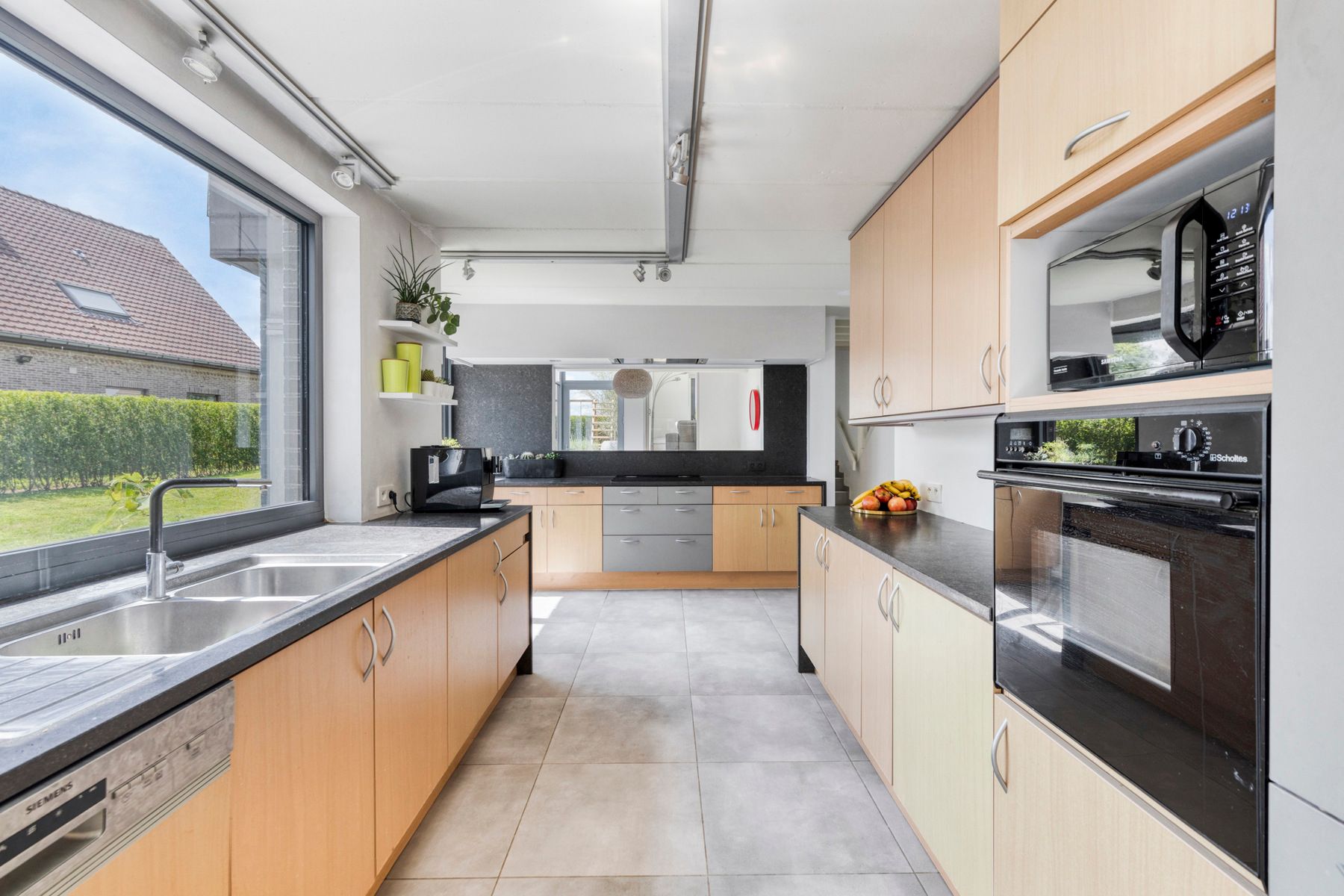 Stijlvolle villa op toplocatie in het groen foto 11