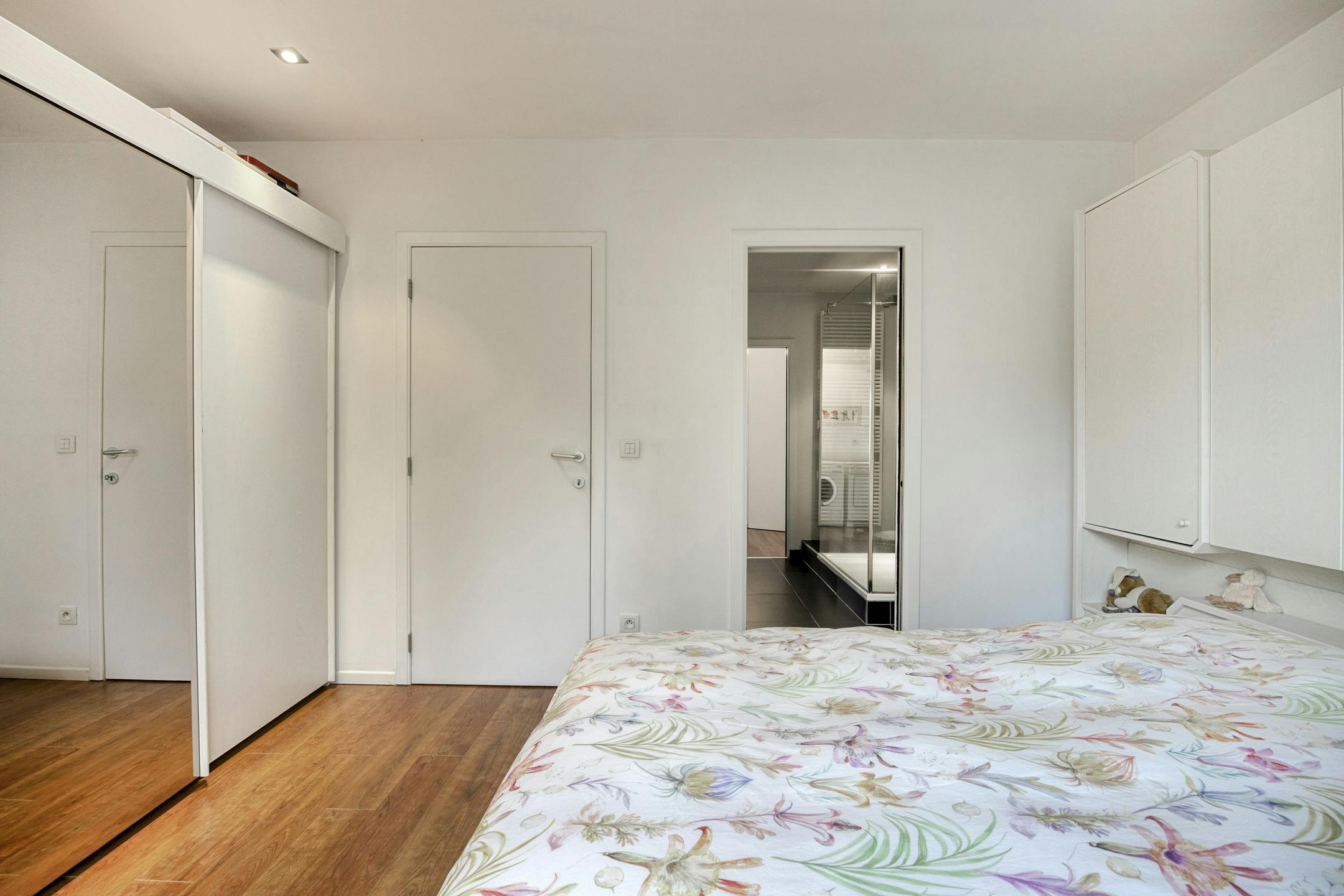 Instapklaar huis te koop in Boom foto 12