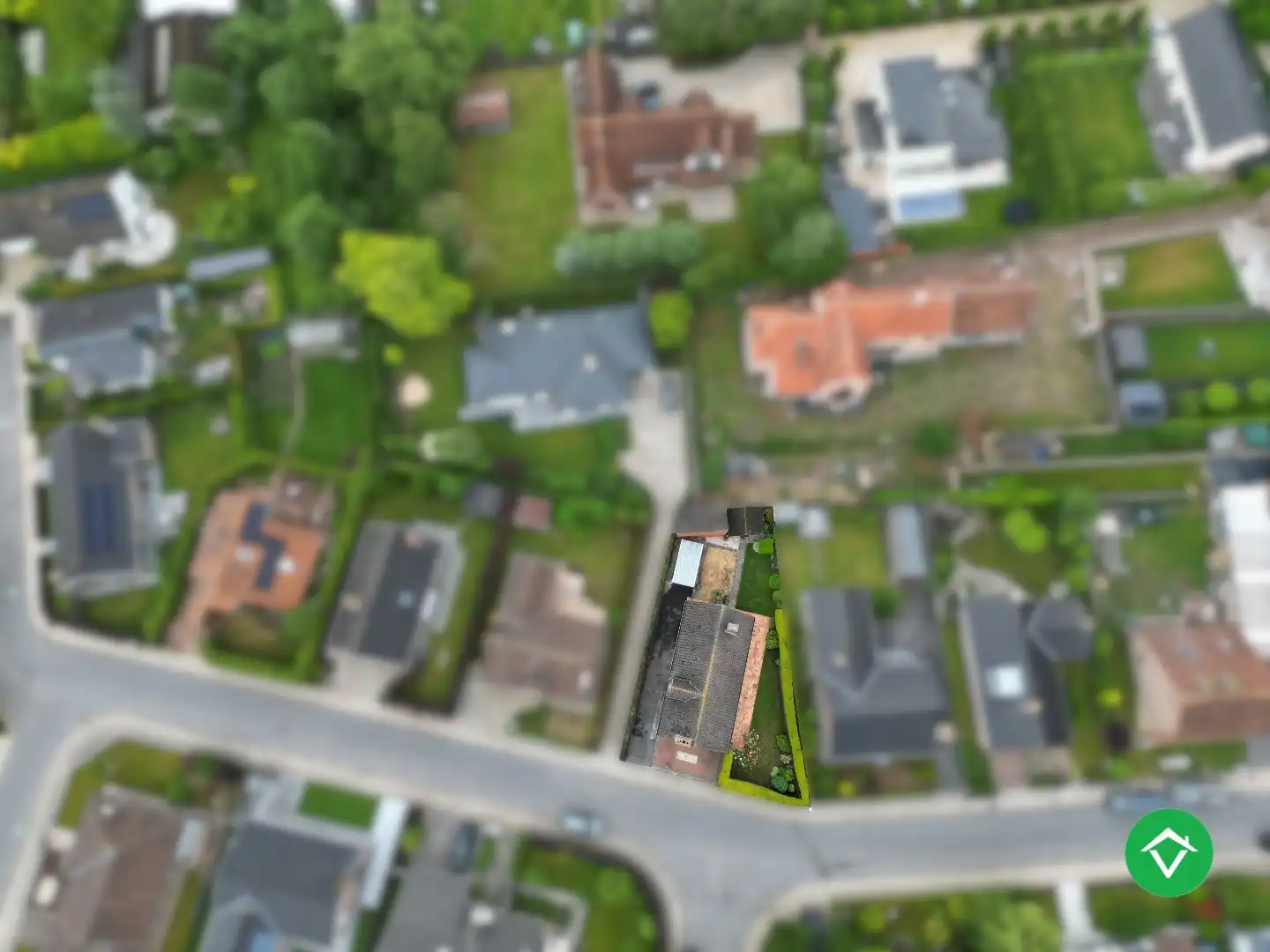 Gelijkvloerse woning met 3 slaapkamers, tuin en garage in een doodlopende straat te Roeselare foto 24